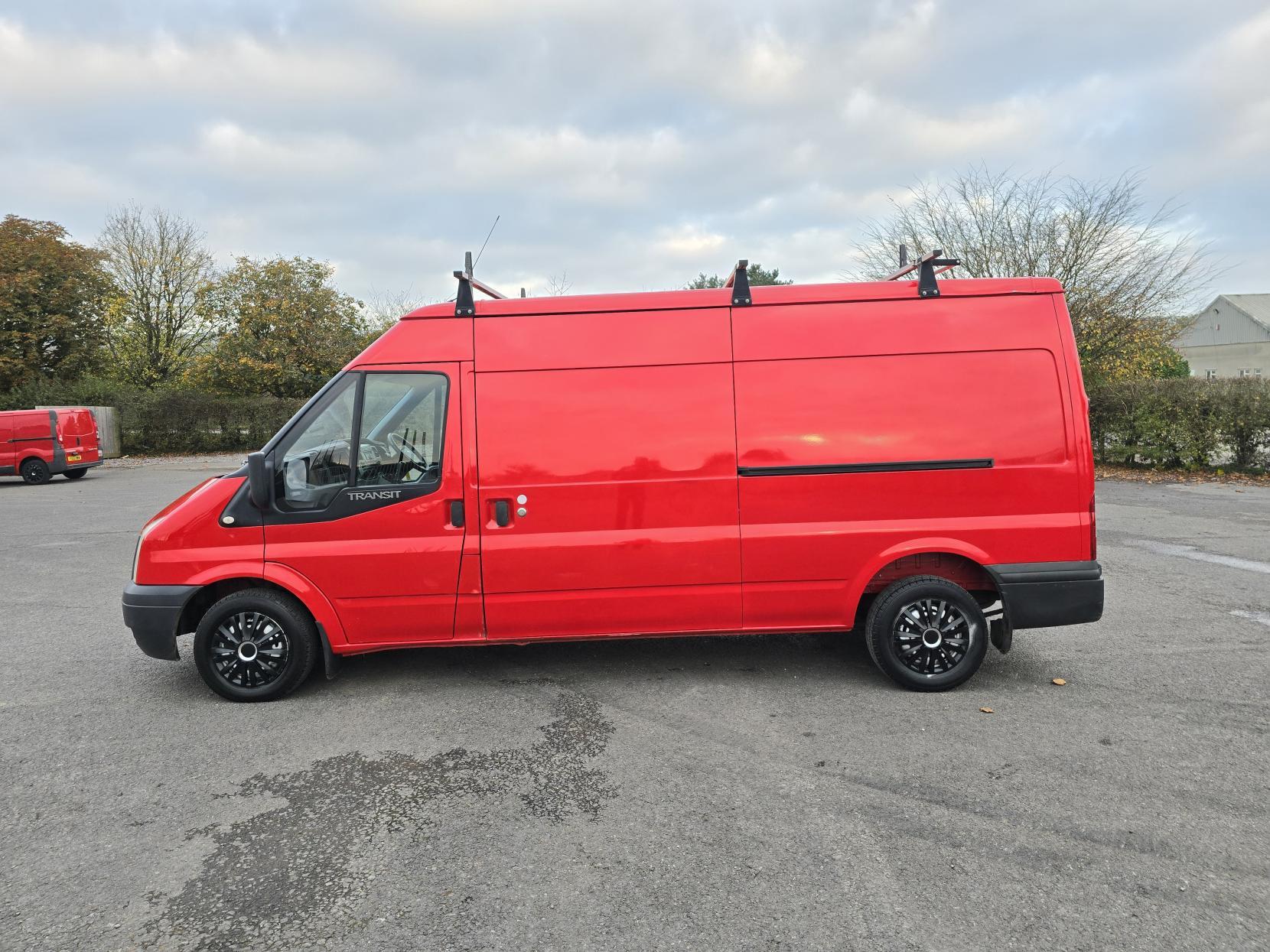 Ford Transit 2.2 TDCi 300 Panel Van 3dr Diesel Manual FWD L3 H2 (198 g/km, 98 bhp)