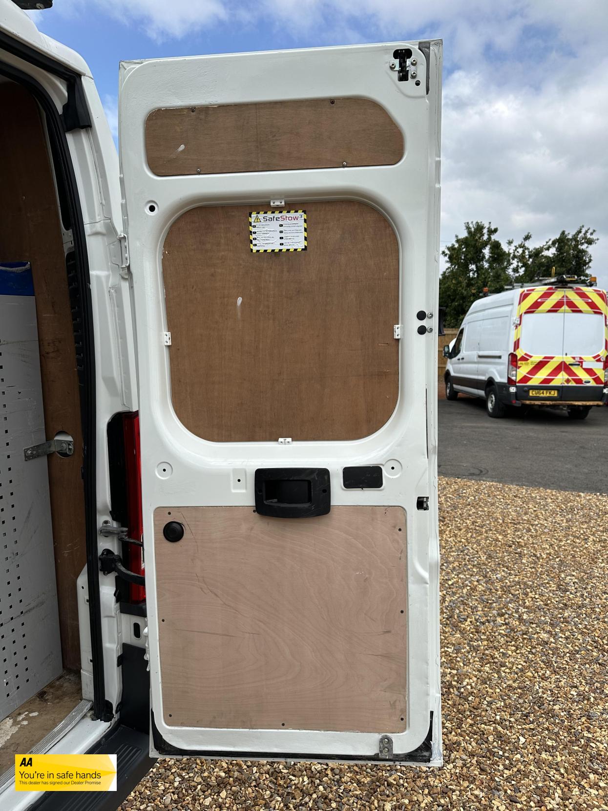 Citroen Relay 2.2 HDi 35 Panel Van 5dr Diesel Manual L2 High Roof Euro 5 (130 ps)