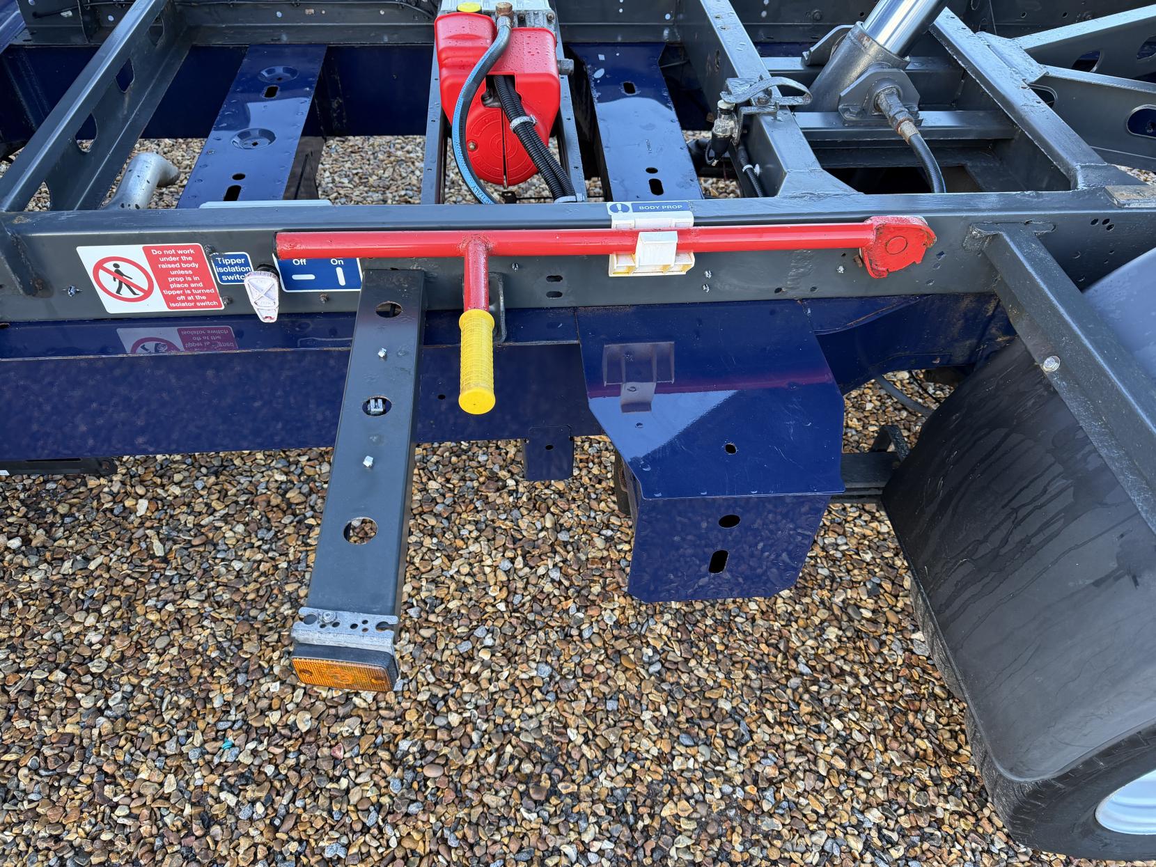 Renault Master 2.3 dCi 35 Business Tipper Double Cab 4dr Diesel Manual RWD LWB Euro 6 (TRW) (130 ps)