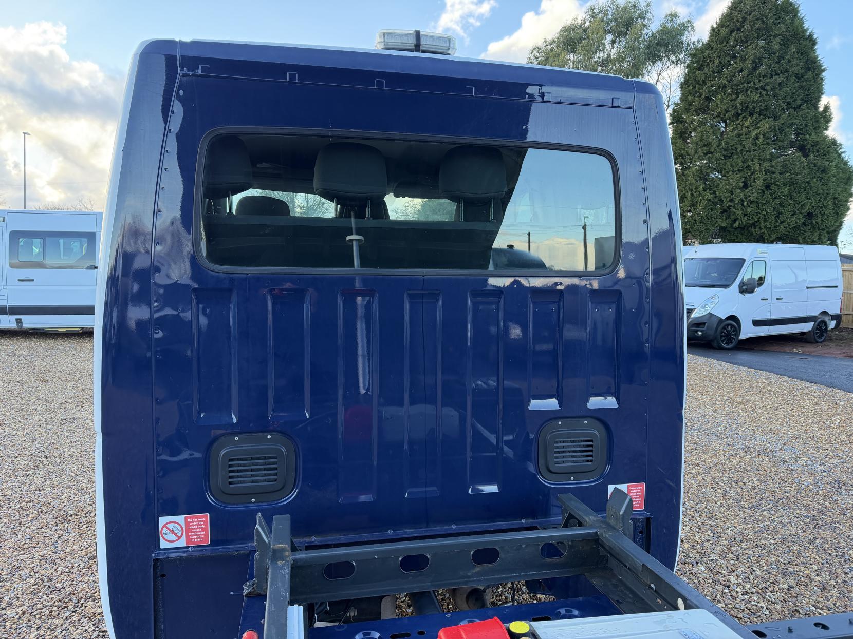 Renault Master 2.3 dCi 35 Business Tipper Double Cab 4dr Diesel Manual RWD LWB Euro 6 (TRW) (130 ps)