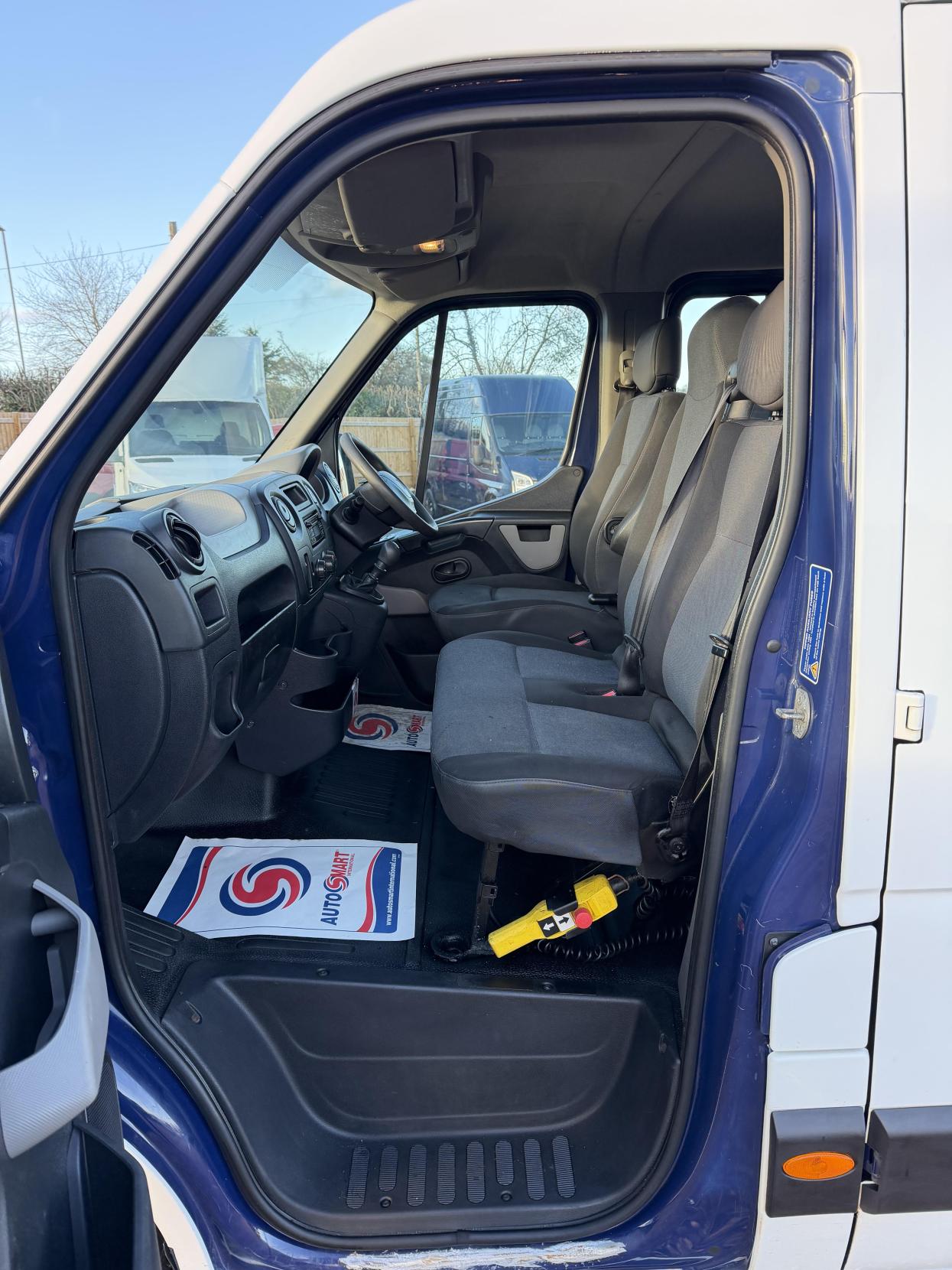 Renault Master 2.3 dCi 35 Business Tipper Double Cab 4dr Diesel Manual RWD LWB Euro 6 (TRW) (130 ps)