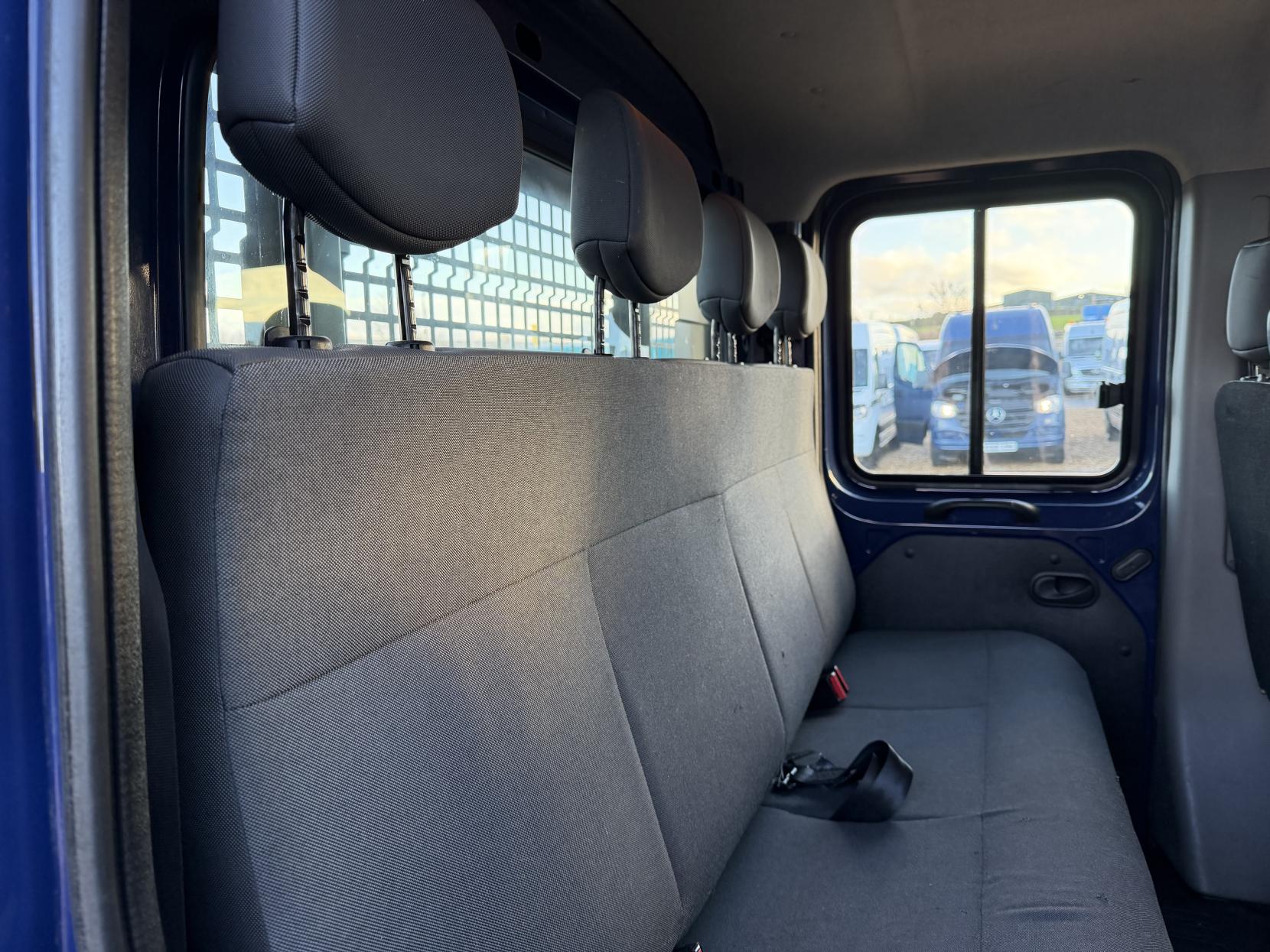 Renault Master 2.3 dCi 35 Business Tipper Double Cab 4dr Diesel Manual RWD LWB Euro 6 (TRW) (130 ps)