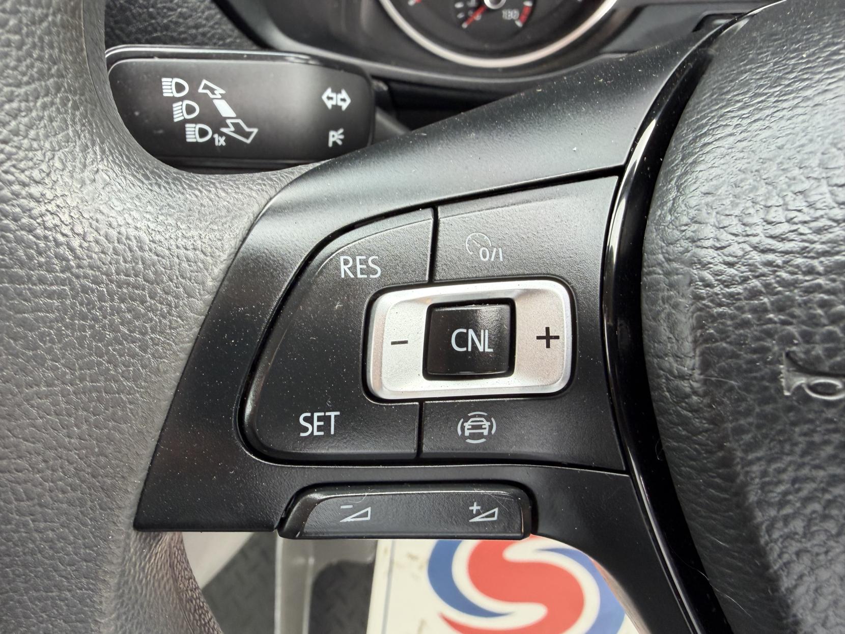 2019 Volkswagen Crafter 2.0 TDI CR35 Trendline Panel Van 5dr Diesel Manual FWD LWB High Roof Euro 6 (s/s) (140 ps) - Thumbnail 28