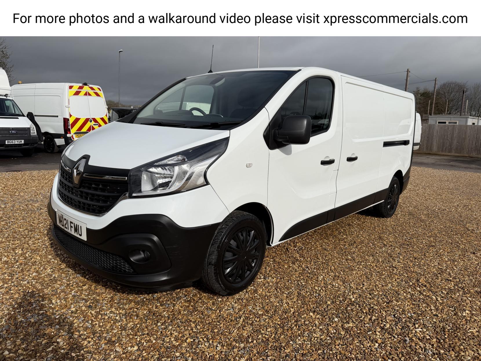 Renault Trafic 2.0 dCi ENERGY 30 Business Panel Van 5dr Diesel Manual LWB Standard Roof Euro 6 (s/s) (120 ps)
