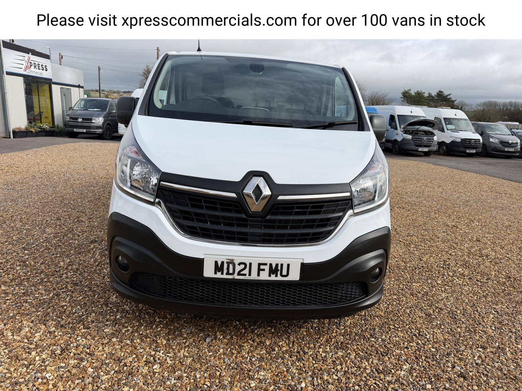 Renault Trafic 2.0 dCi ENERGY 30 Business Panel Van 5dr Diesel Manual LWB Standard Roof Euro 6 (s/s) (120 ps)