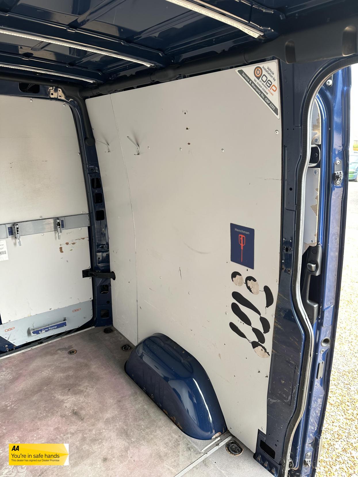 Mercedes-Benz Sprinter 2.1 316 CDI Panel Van 5dr Diesel Manual RWD L2 H2 Euro 6 (163 ps)