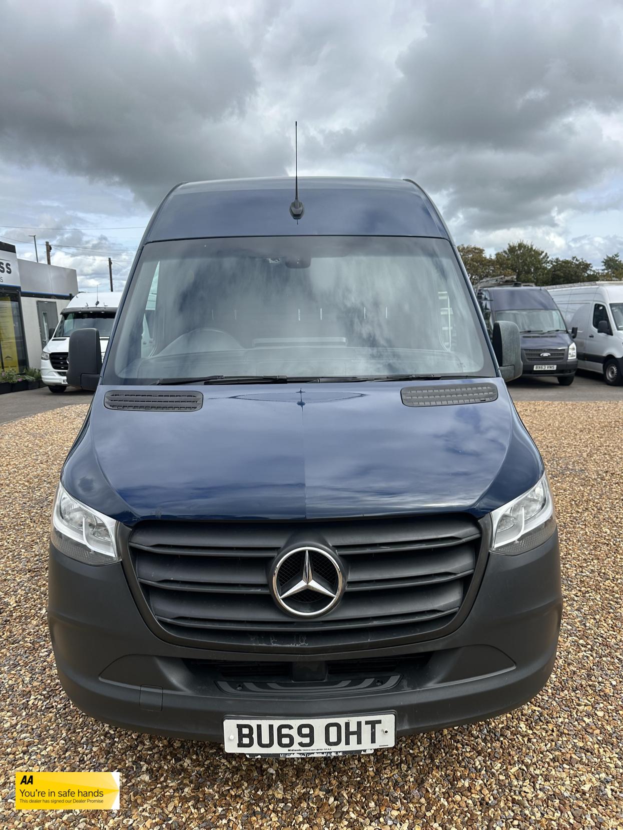 Mercedes-Benz Sprinter 2.1 316 CDI Panel Van 5dr Diesel Manual RWD L2 H2 Euro 6 (163 ps)