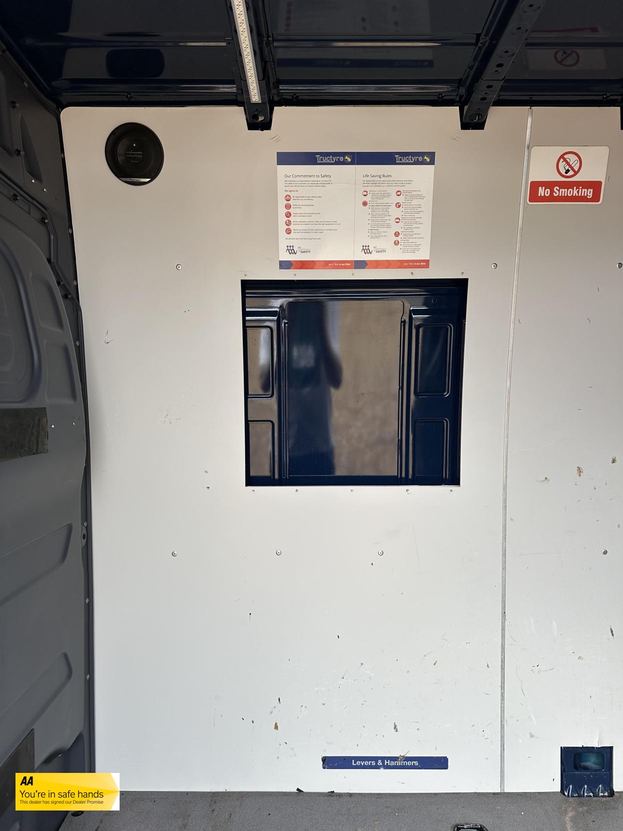 Mercedes-Benz Sprinter 2.1 316 CDI Panel Van 5dr Diesel Manual RWD L2 H2 Euro 6 (163 ps)