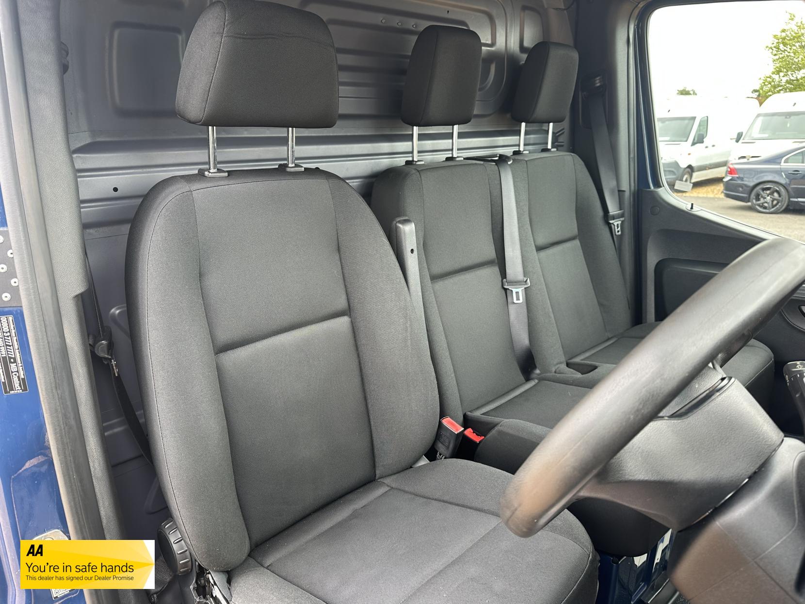 Mercedes-Benz Sprinter 2.1 316 CDI Panel Van 5dr Diesel Manual RWD L2 H2 Euro 6 (163 ps)