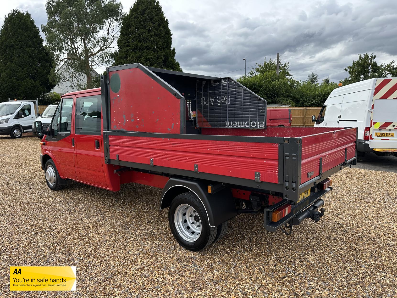 Ford Transit 2.4 TDCi 350 Duratorq Chassis Cab 4dr Diesel Manual RWD L3 (DRW) (113 bhp)