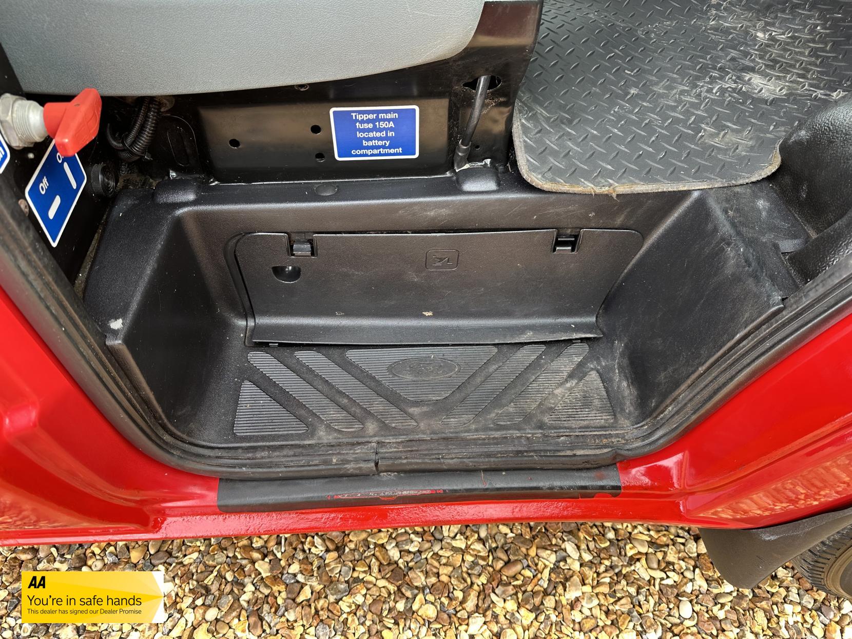 Ford Transit 2.4 TDCi 350 Duratorq Chassis Cab 4dr Diesel Manual RWD L3 (DRW) (113 bhp)