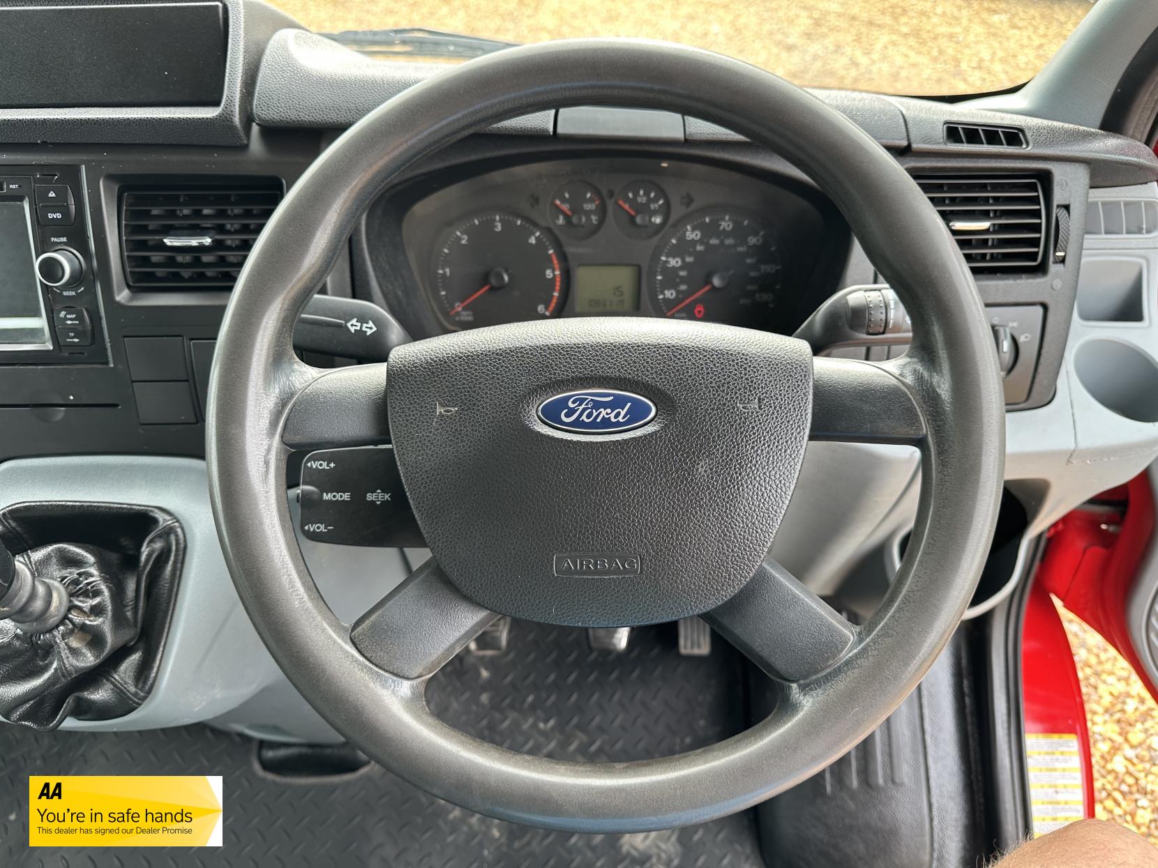 Ford Transit 2.4 TDCi 350 Duratorq Chassis Cab 4dr Diesel Manual RWD L3 (DRW) (113 bhp)