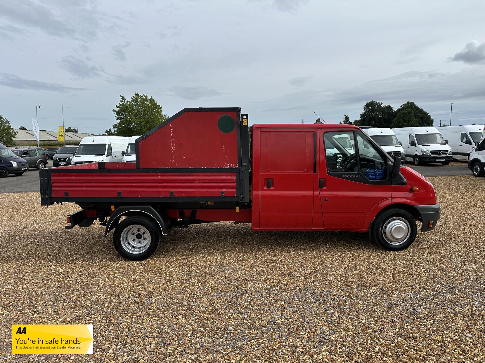 Ford Transit 2.4 TDCi 350 Duratorq Chassis Cab 4dr Diesel Manual RWD L3 (DRW) (113 bhp)