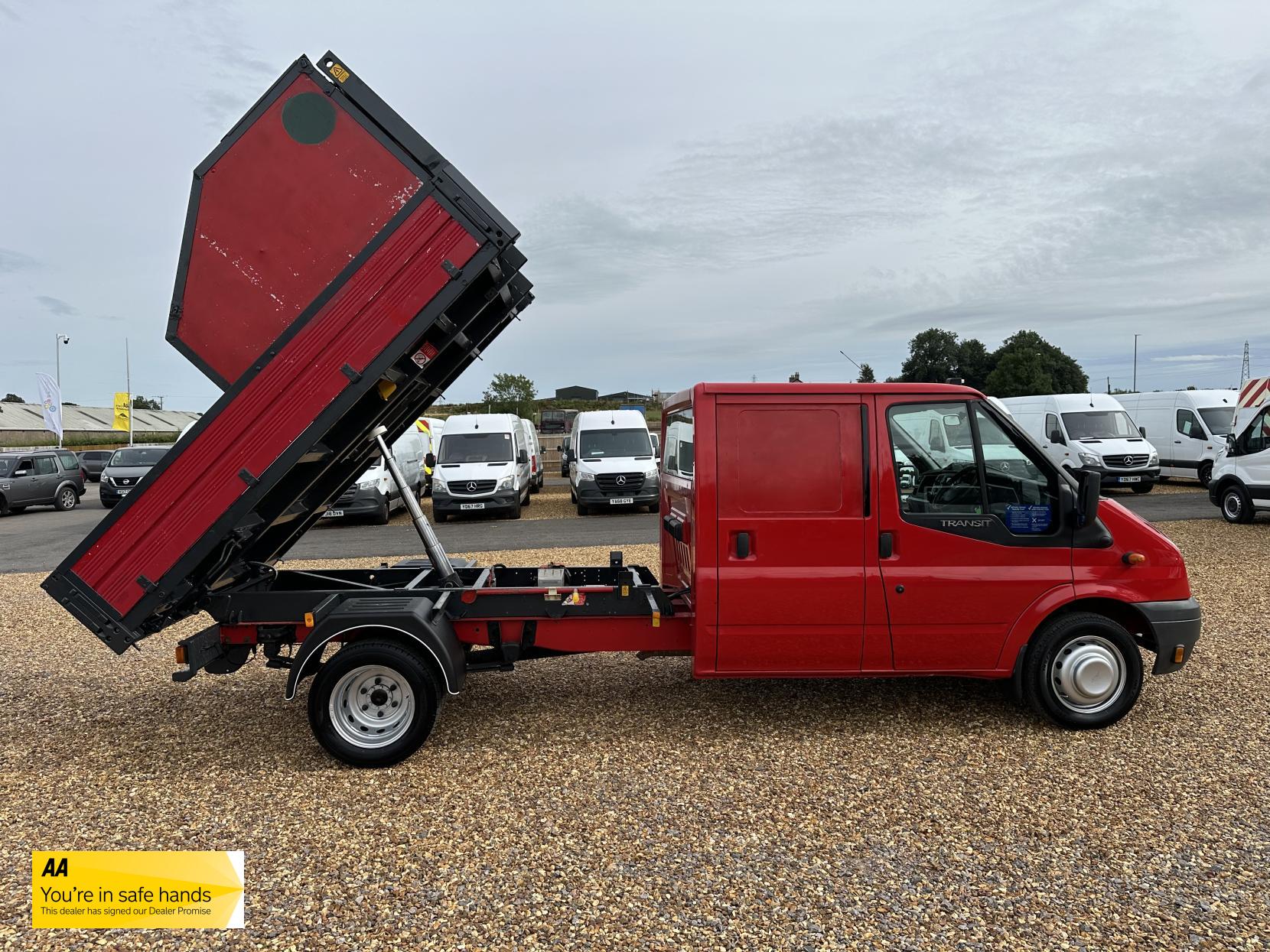 Ford Transit 2.4 TDCi 350 Duratorq Chassis Cab 4dr Diesel Manual RWD L3 (DRW) (113 bhp)