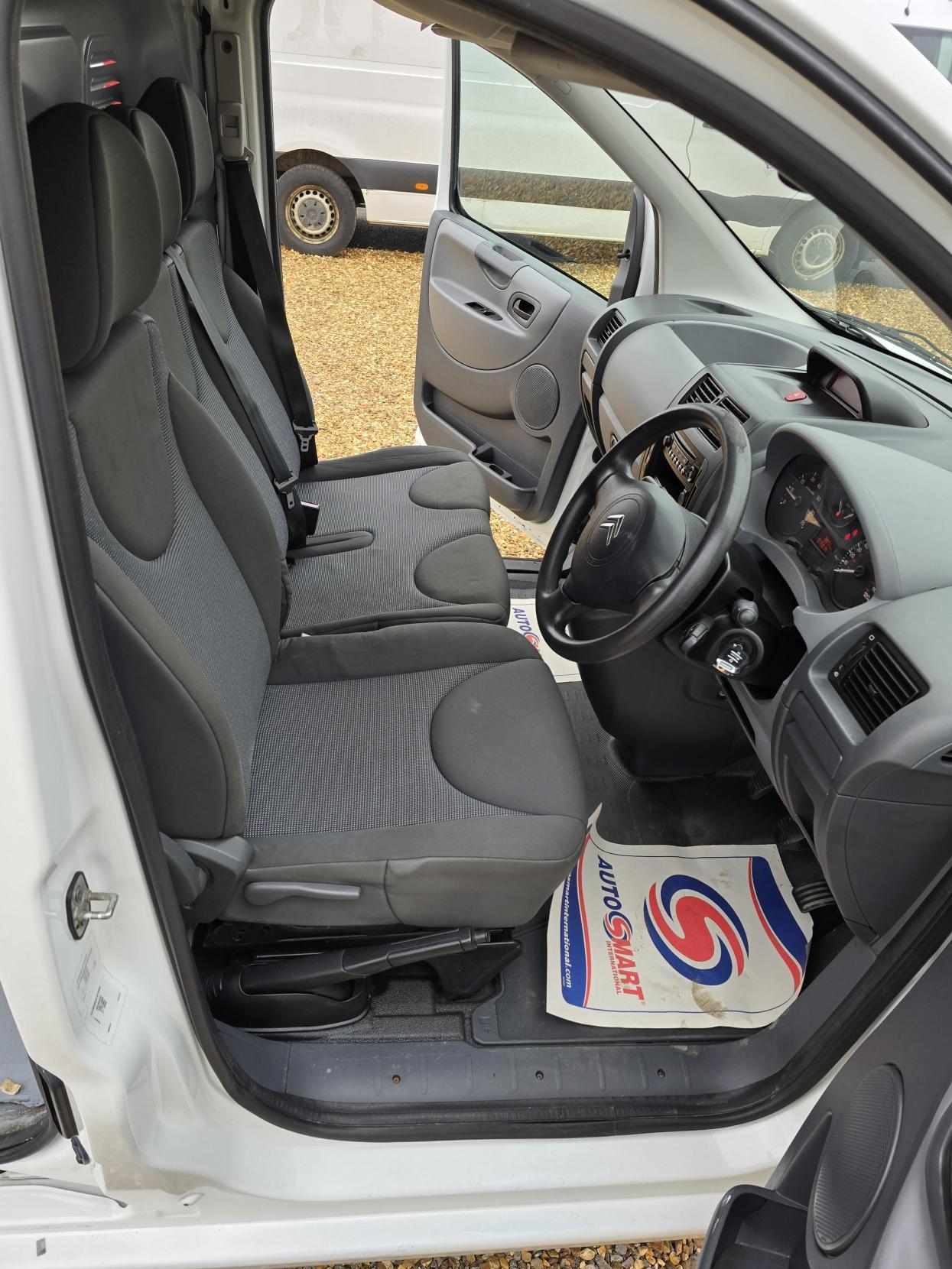Citroen Dispatch 2.0 1000 HDi Panel Van 5dr Diesel Manual L1 H1 (191 g/km, 120 bhp)