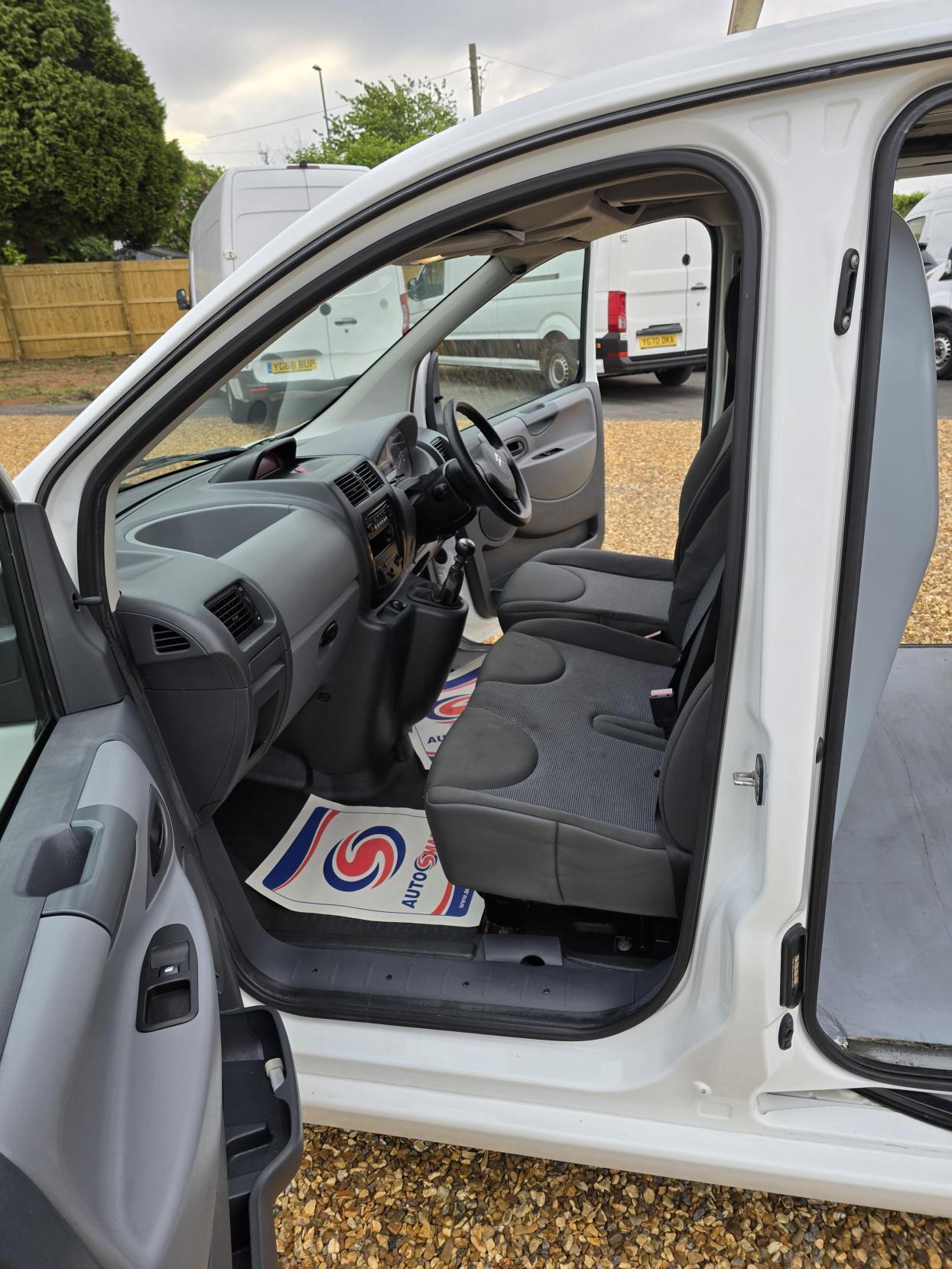Citroen Dispatch 2.0 1000 HDi Panel Van 5dr Diesel Manual L1 H1 (191 g/km, 120 bhp)