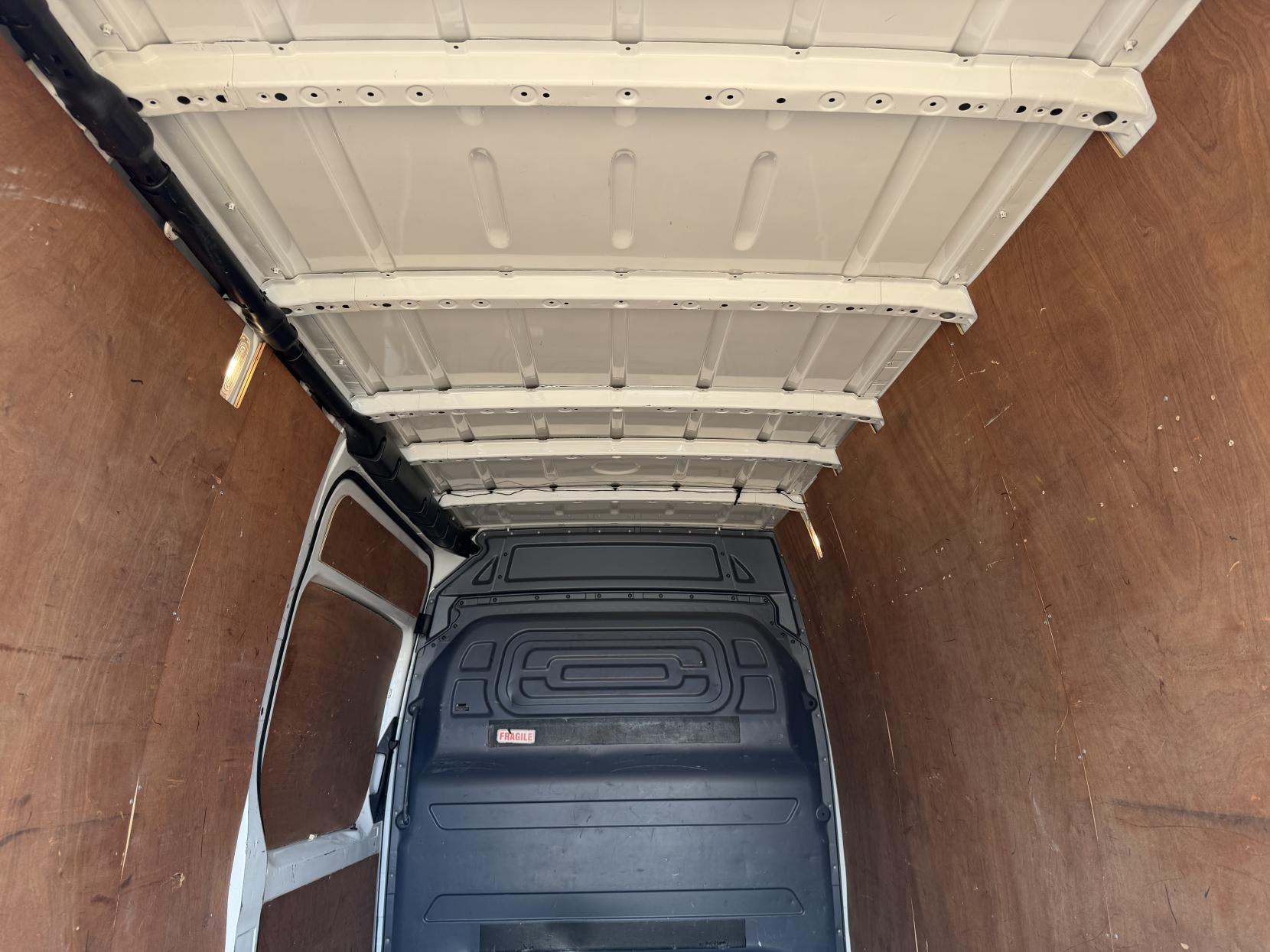 2020 Mercedes-Benz Sprinter 2.1 316 CDI Panel Van 5dr Diesel Manual RWD L2 H2 Euro 6 (163 ps) - Thumbnail 37