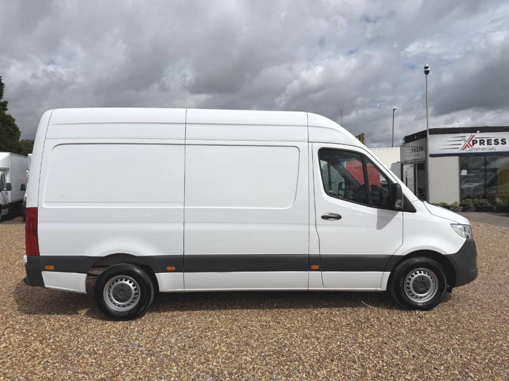 2020 Mercedes-Benz Sprinter 2.1 316 CDI Panel Van 5dr Diesel Manual RWD L2 H2 Euro 6 (163 ps) - Thumbnail 12