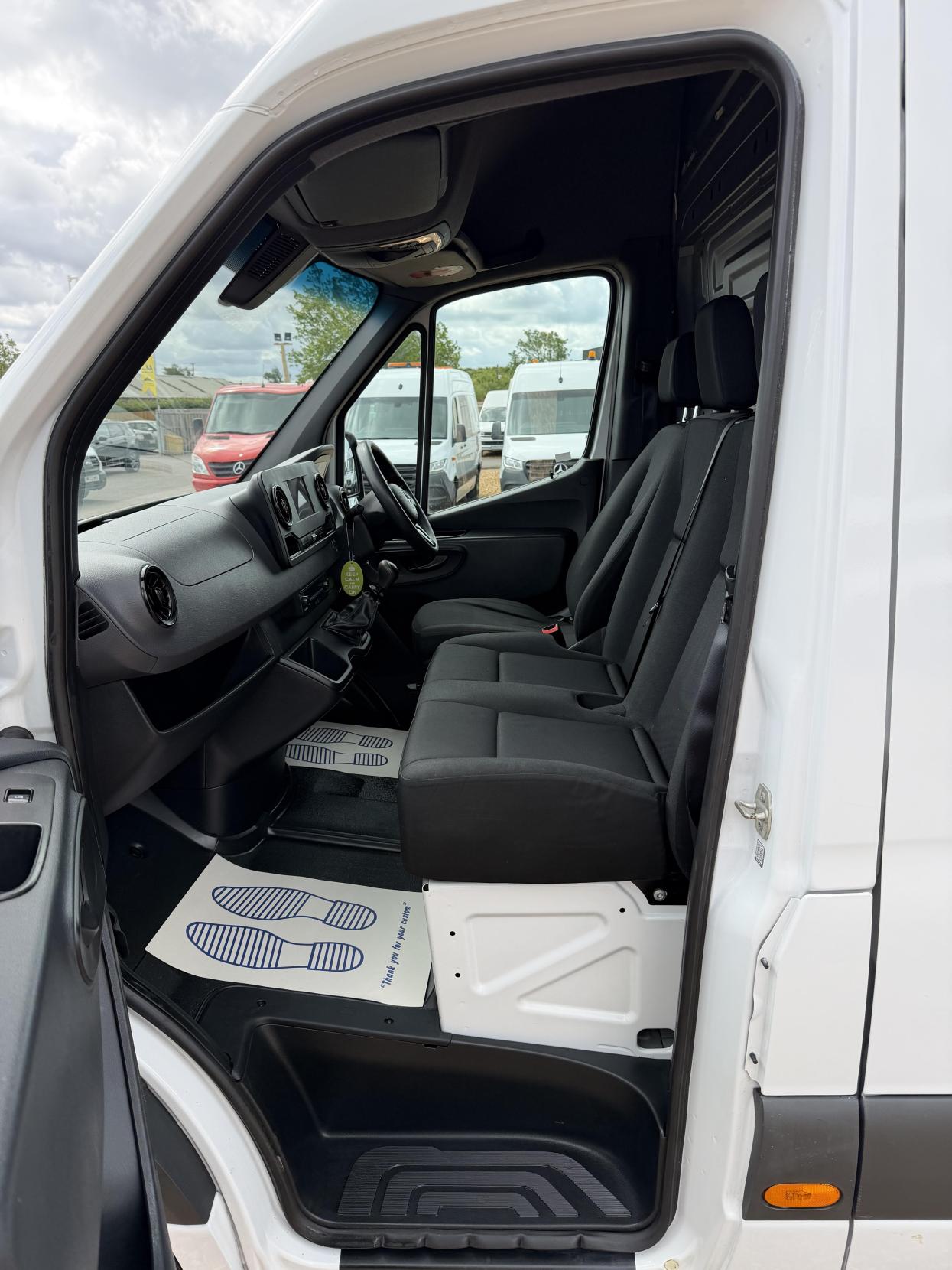 2020 Mercedes-Benz Sprinter 2.1 316 CDI Panel Van 5dr Diesel Manual RWD L2 H2 Euro 6 (163 ps) - Thumbnail 22