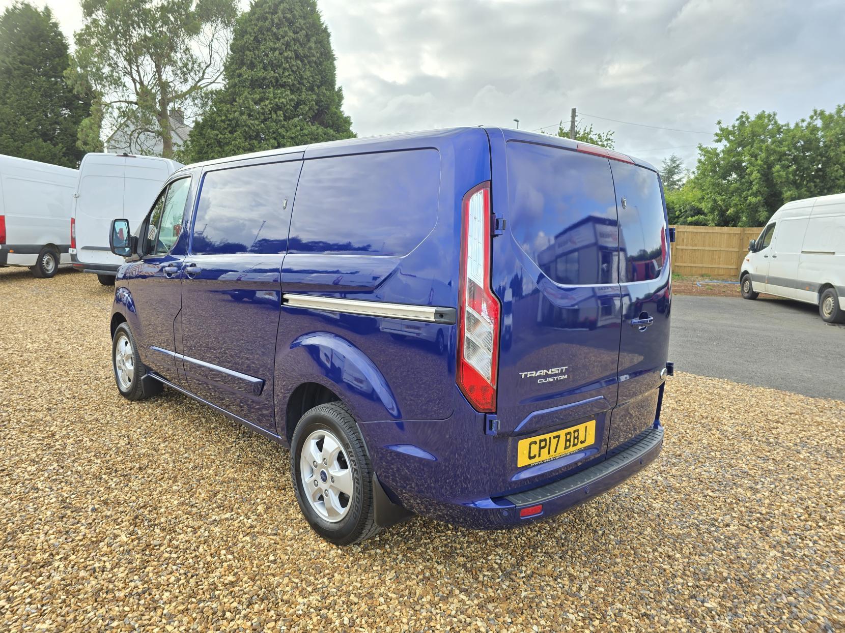 Ford Transit Custom 2.0 TDCi 270 Limited Panel Van 5dr Diesel Manual L1 H1 (157 g/km, 128 bhp)