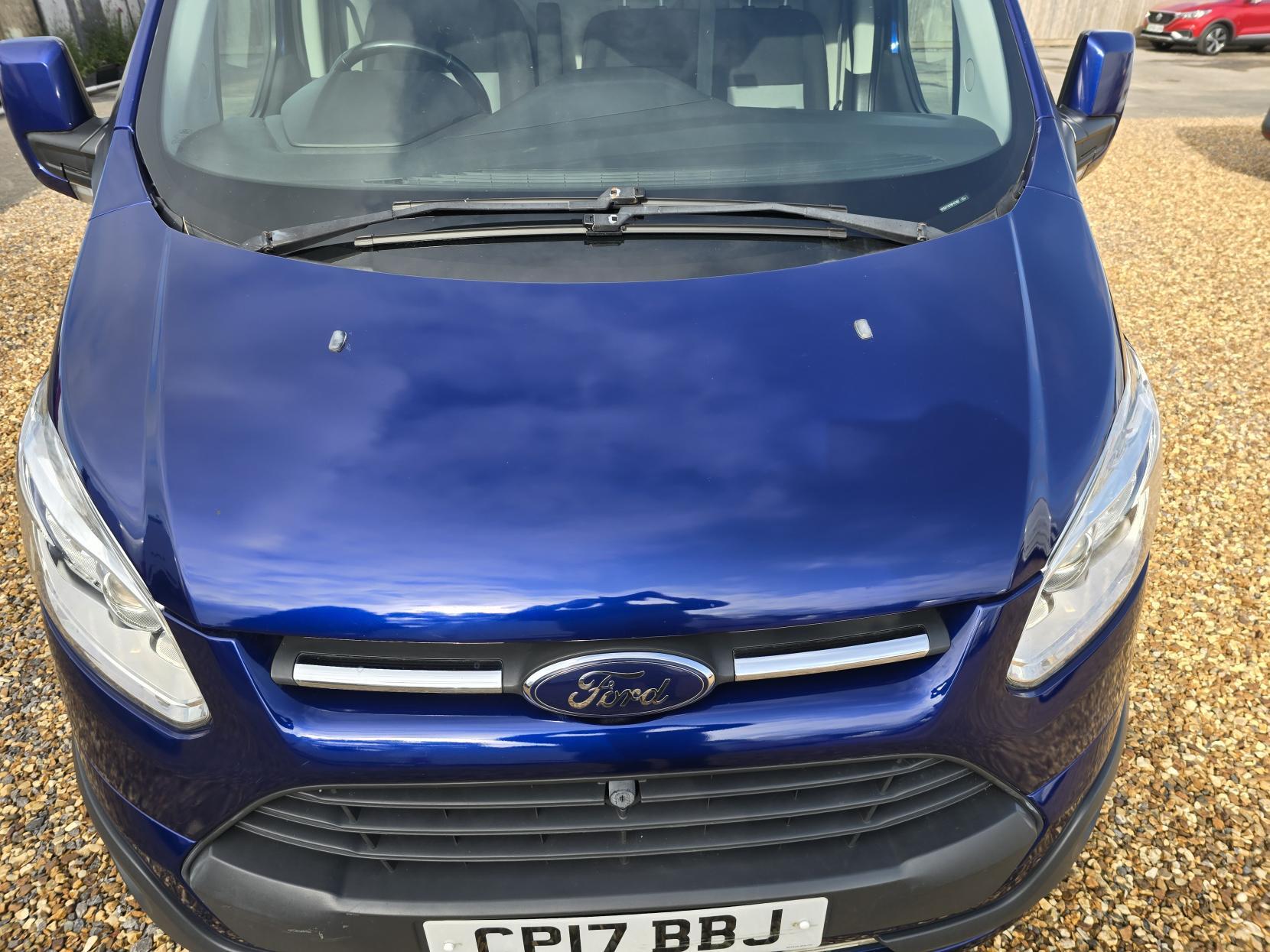 Ford Transit Custom 2.0 TDCi 270 Limited Panel Van 5dr Diesel Manual L1 H1 (157 g/km, 128 bhp)