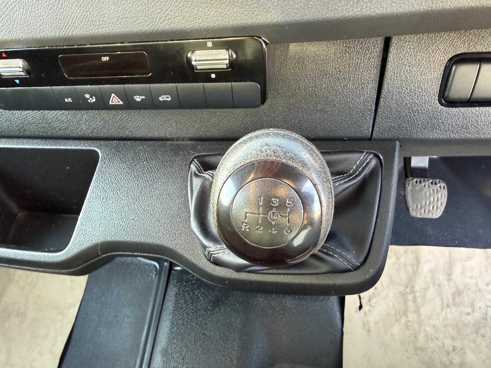 Mercedes-Benz Sprinter 2.0 317 CDI Progressive Panel Van 5dr Diesel Manual RWD L2 H2 Euro 6 (s/s) (170 ps)