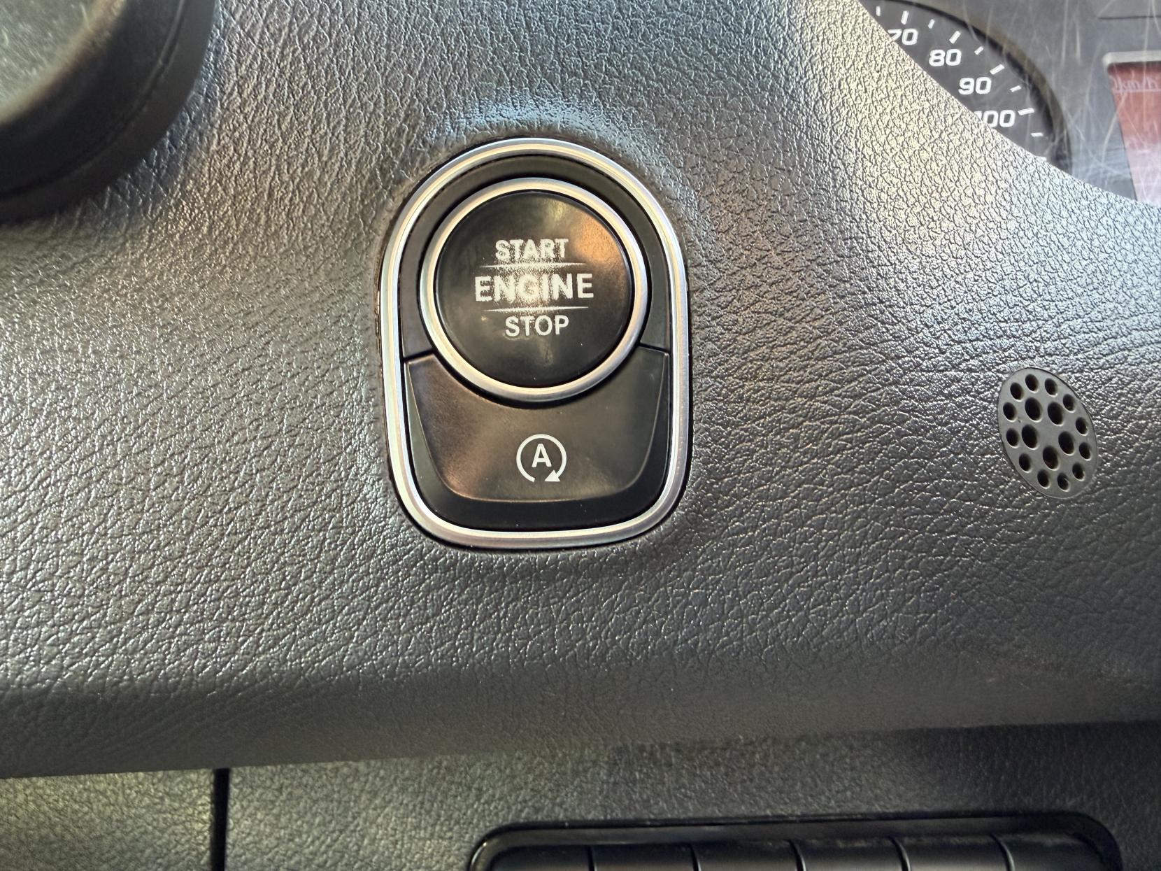 Mercedes-Benz Sprinter 2.0 317 CDI Progressive Panel Van 5dr Diesel Manual RWD L2 H2 Euro 6 (s/s) (170 ps)