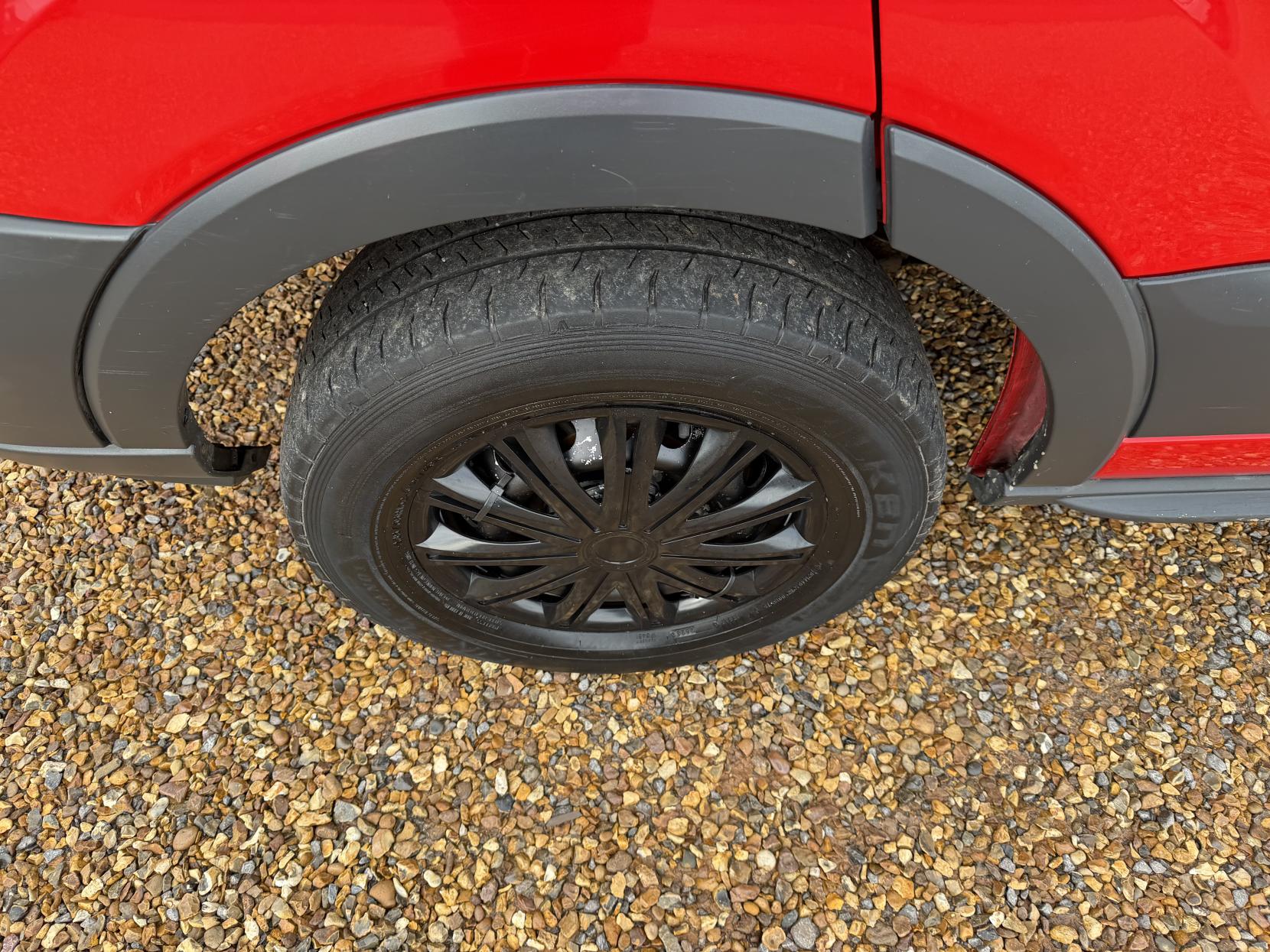 Ford Transit 2.2 TDCi 350 Panel Van 5dr Diesel Manual RWD L4 H3 Euro 5 (125 ps)