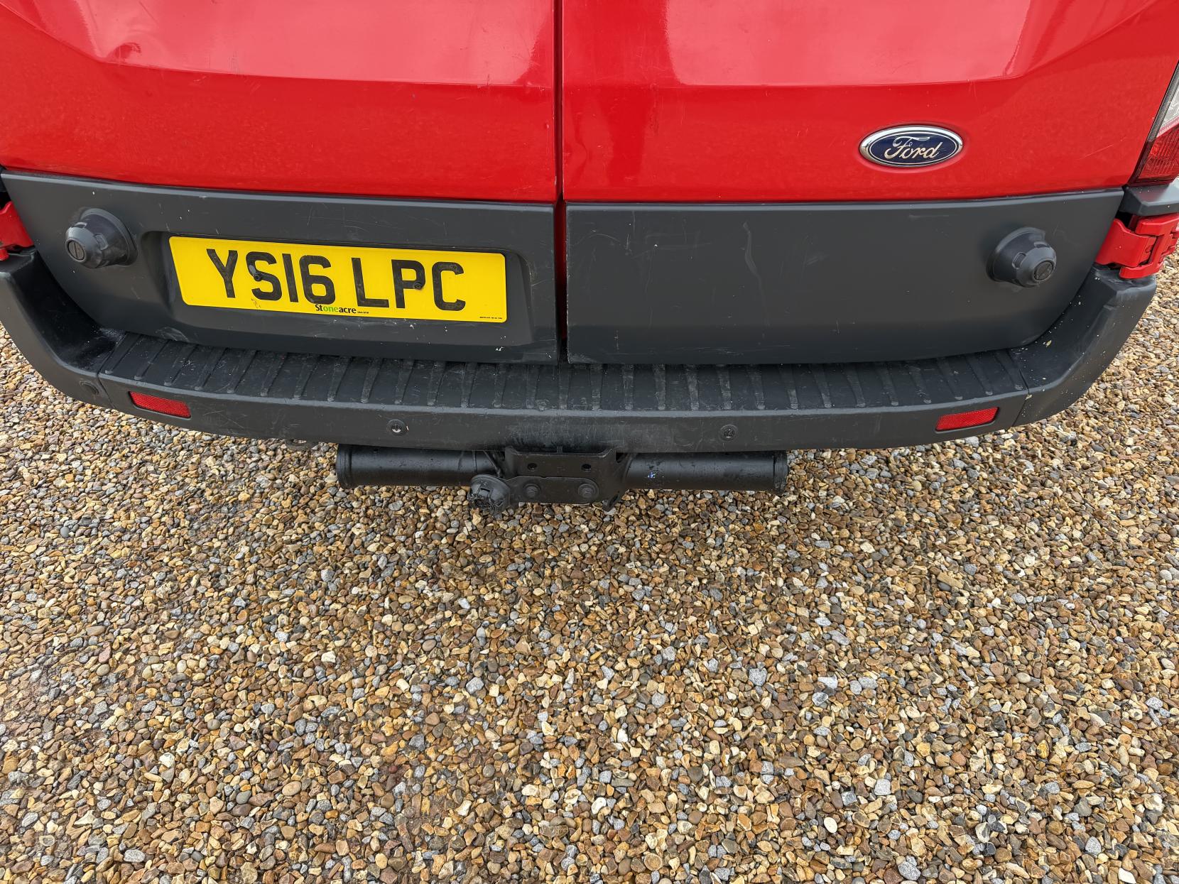 Ford Transit 2.2 TDCi 350 Panel Van 5dr Diesel Manual RWD L4 H3 Euro 5 (125 ps)