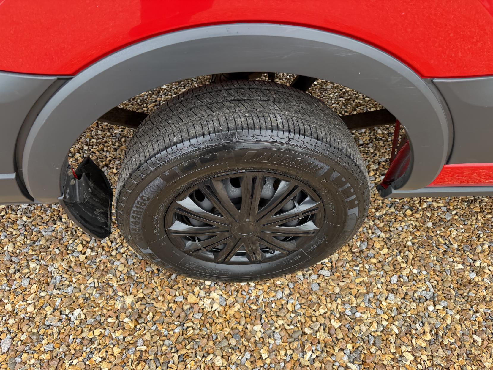 Ford Transit 2.2 TDCi 350 Panel Van 5dr Diesel Manual RWD L4 H3 Euro 5 (125 ps)