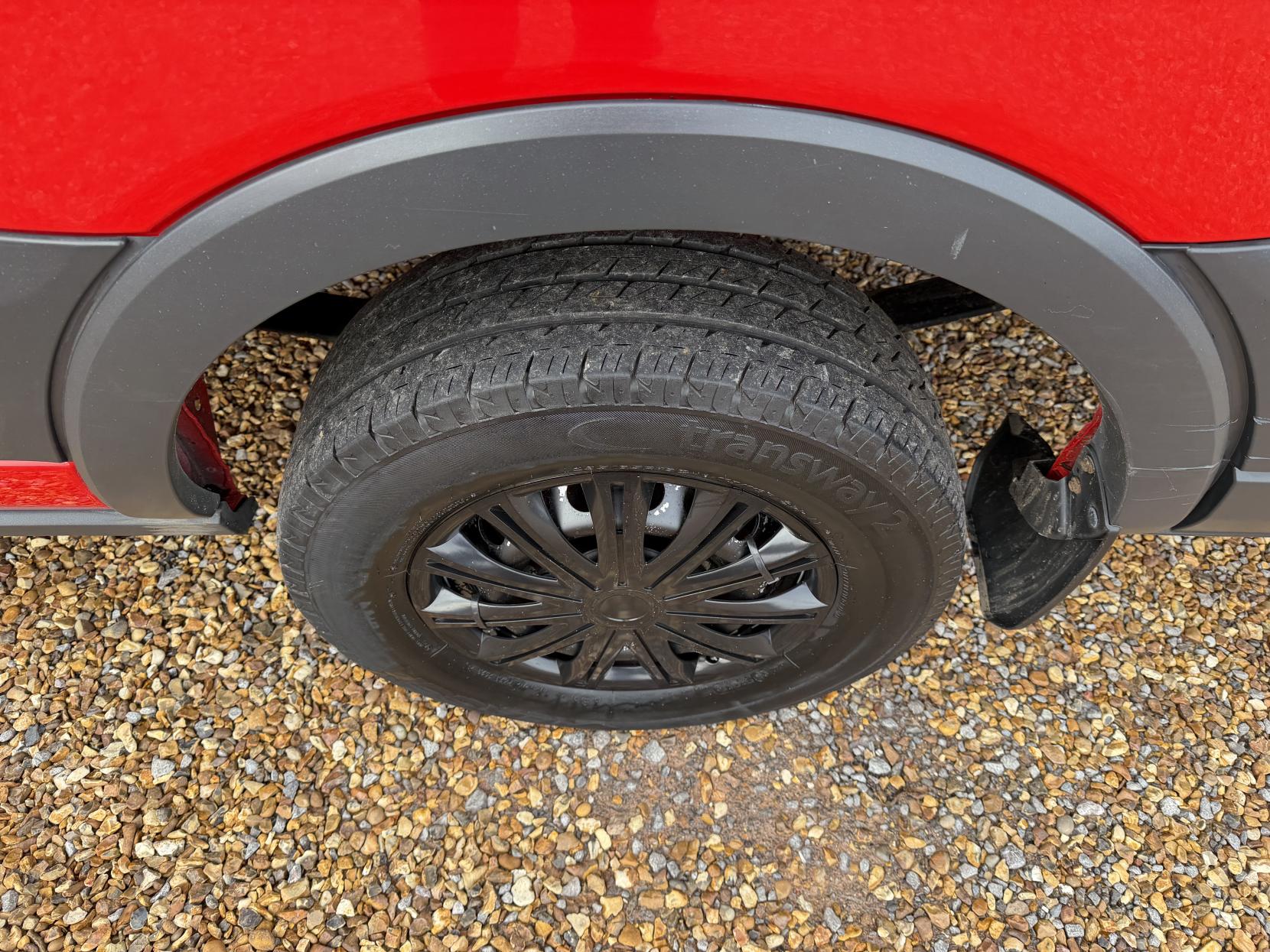 Ford Transit 2.2 TDCi 350 Panel Van 5dr Diesel Manual RWD L4 H3 Euro 5 (125 ps)