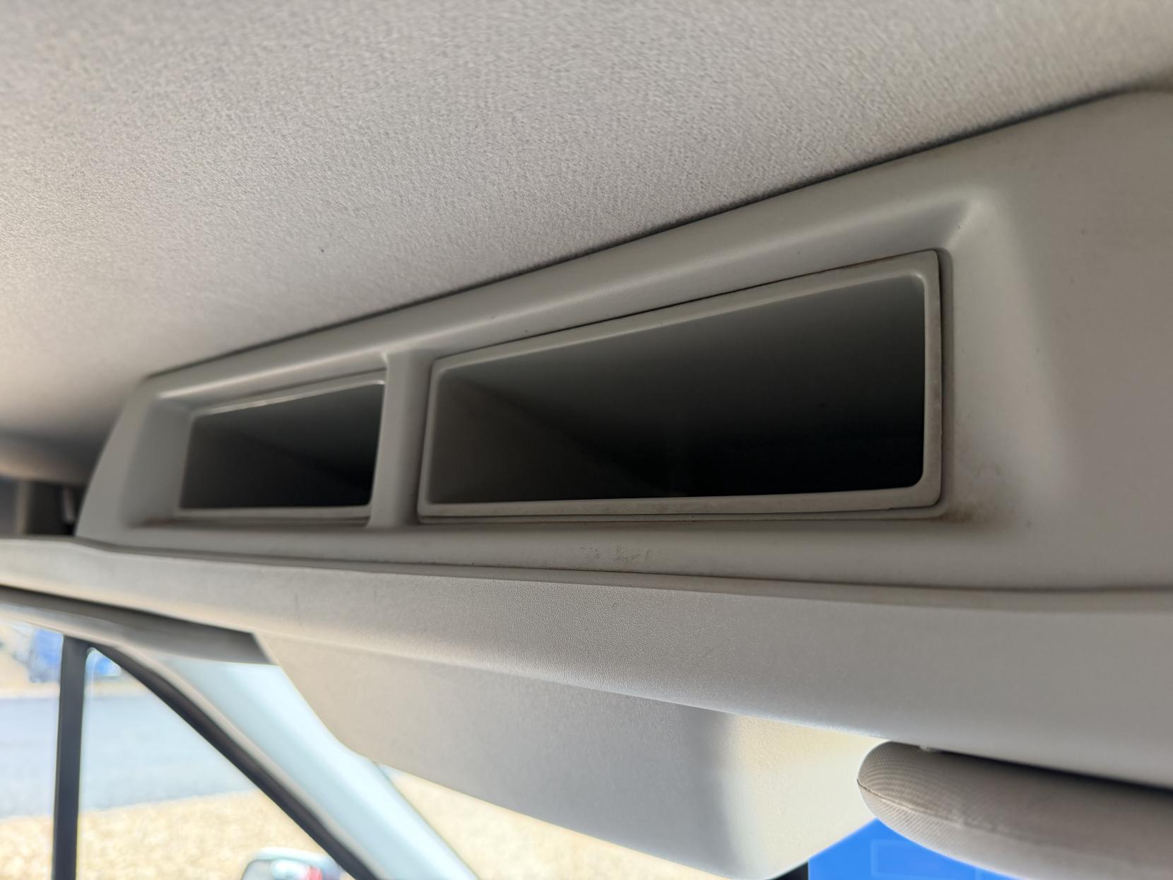 Ford Transit 2.2 TDCi 350 Panel Van 5dr Diesel Manual RWD L4 H3 Euro 5 (125 ps)