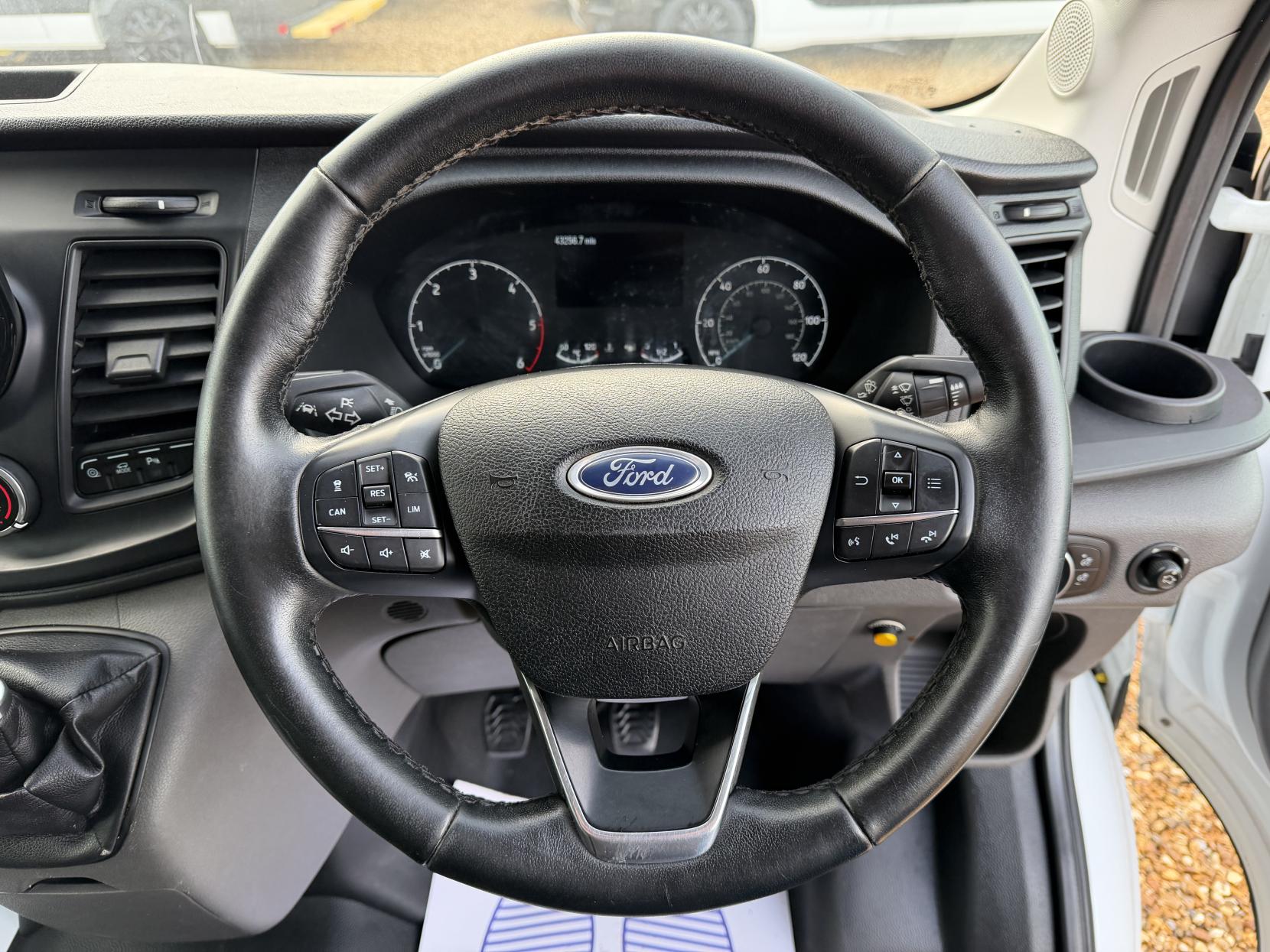Ford Transit 2.0 350 EcoBlue Leader Panel Van 5dr Diesel Manual RWD L2 H3 Euro 6 (s/s) (130 ps)