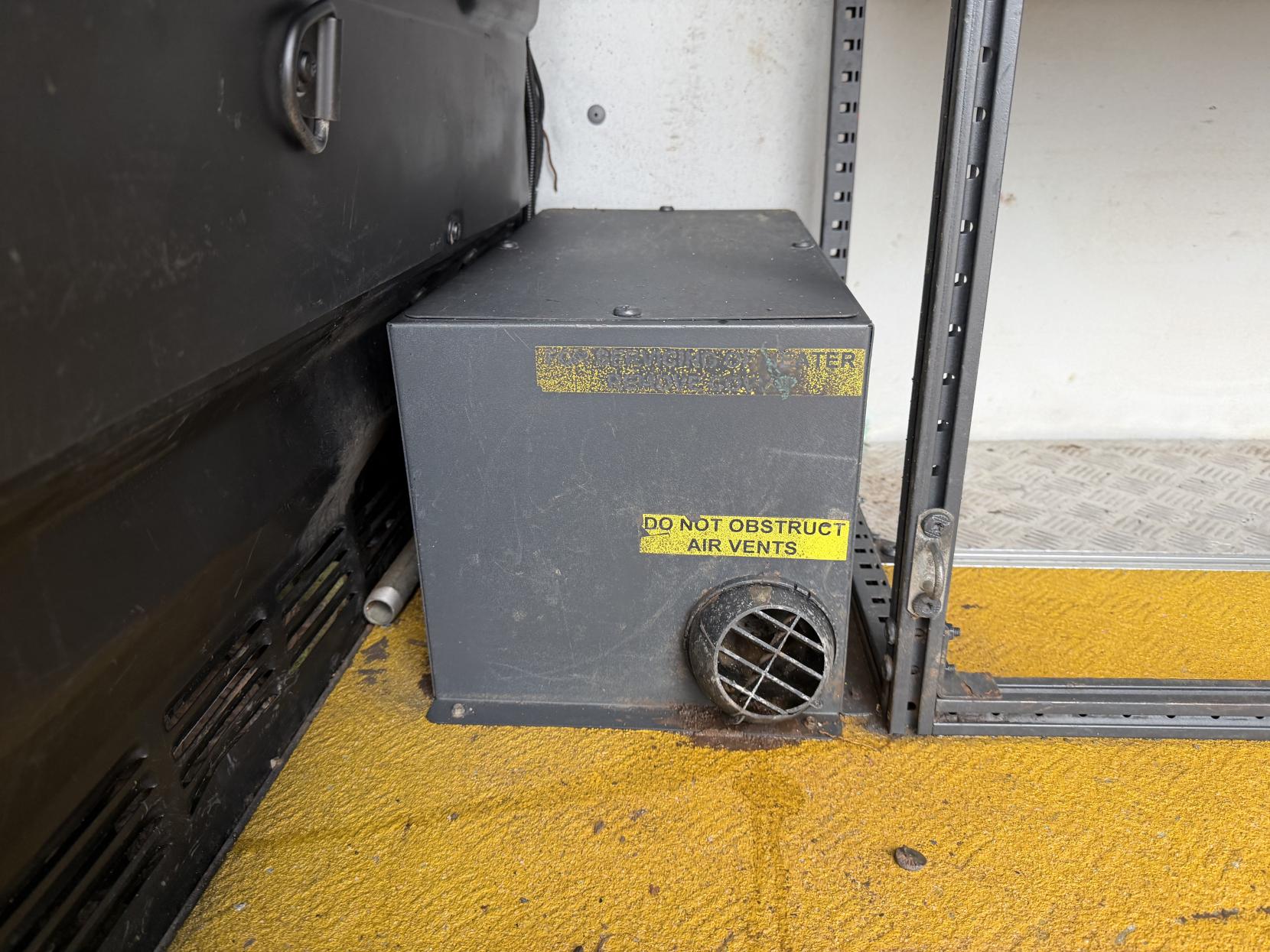 Ford Transit 2.0 350 EcoBlue Leader Panel Van 5dr Diesel Manual RWD L2 H3 Euro 6 (s/s) (130 ps)