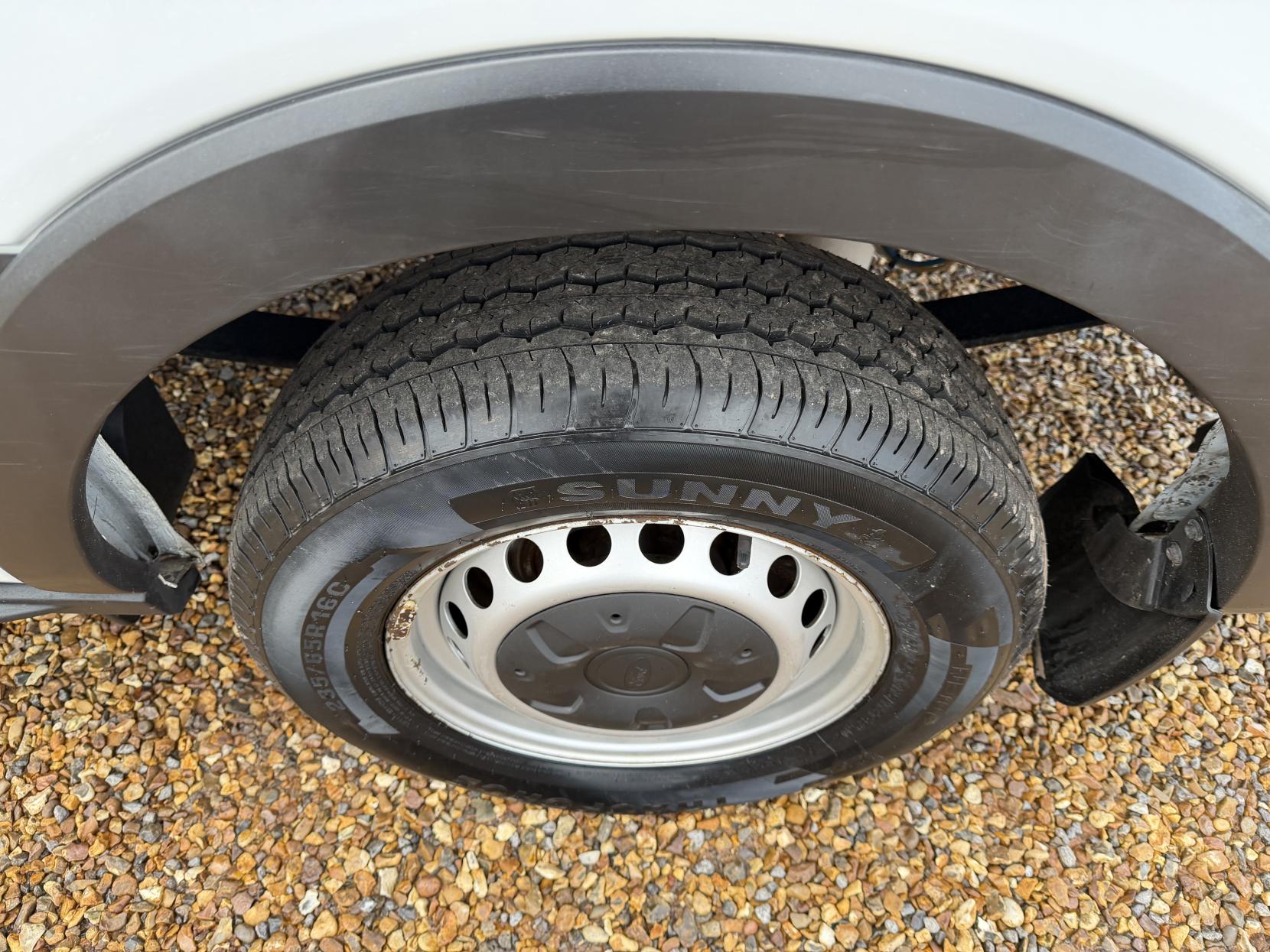 Ford Transit 2.0 350 EcoBlue Leader Panel Van 5dr Diesel Manual RWD L2 H3 Euro 6 (s/s) (130 ps)