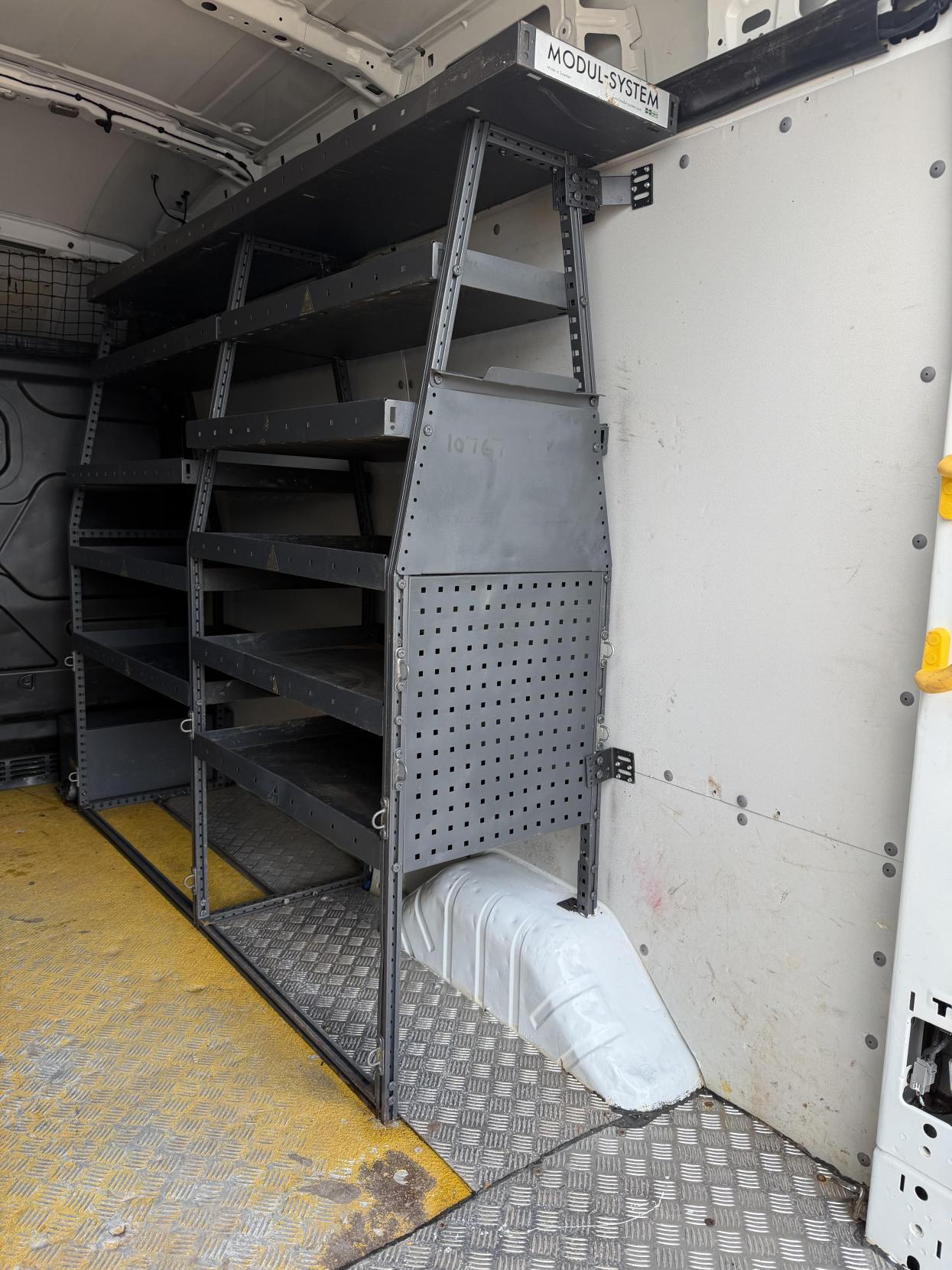 Ford Transit 2.0 350 EcoBlue Leader Panel Van 5dr Diesel Manual RWD L2 H3 Euro 6 (s/s) (130 ps)