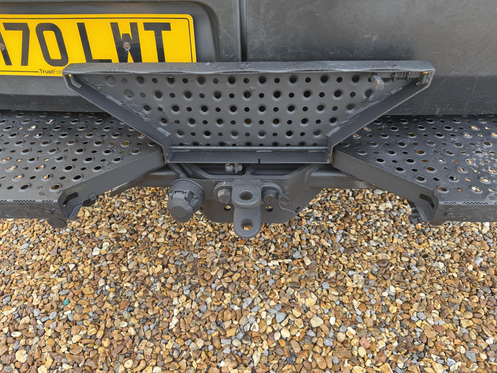 Ford Transit 2.0 350 EcoBlue Leader Panel Van 5dr Diesel Manual RWD L2 H3 Euro 6 (s/s) (130 ps)