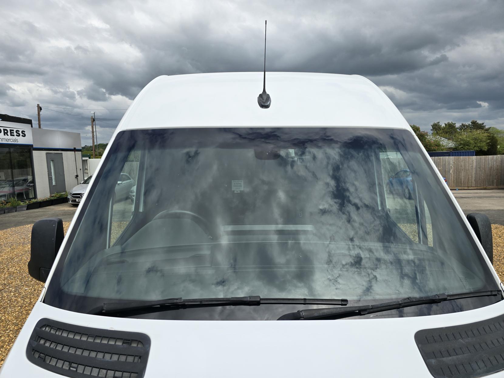 Mercedes-Benz Sprinter 2.1 316 CDI Panel Van 5dr Diesel Manual RWD L2 H2 Euro 6 (163 ps)