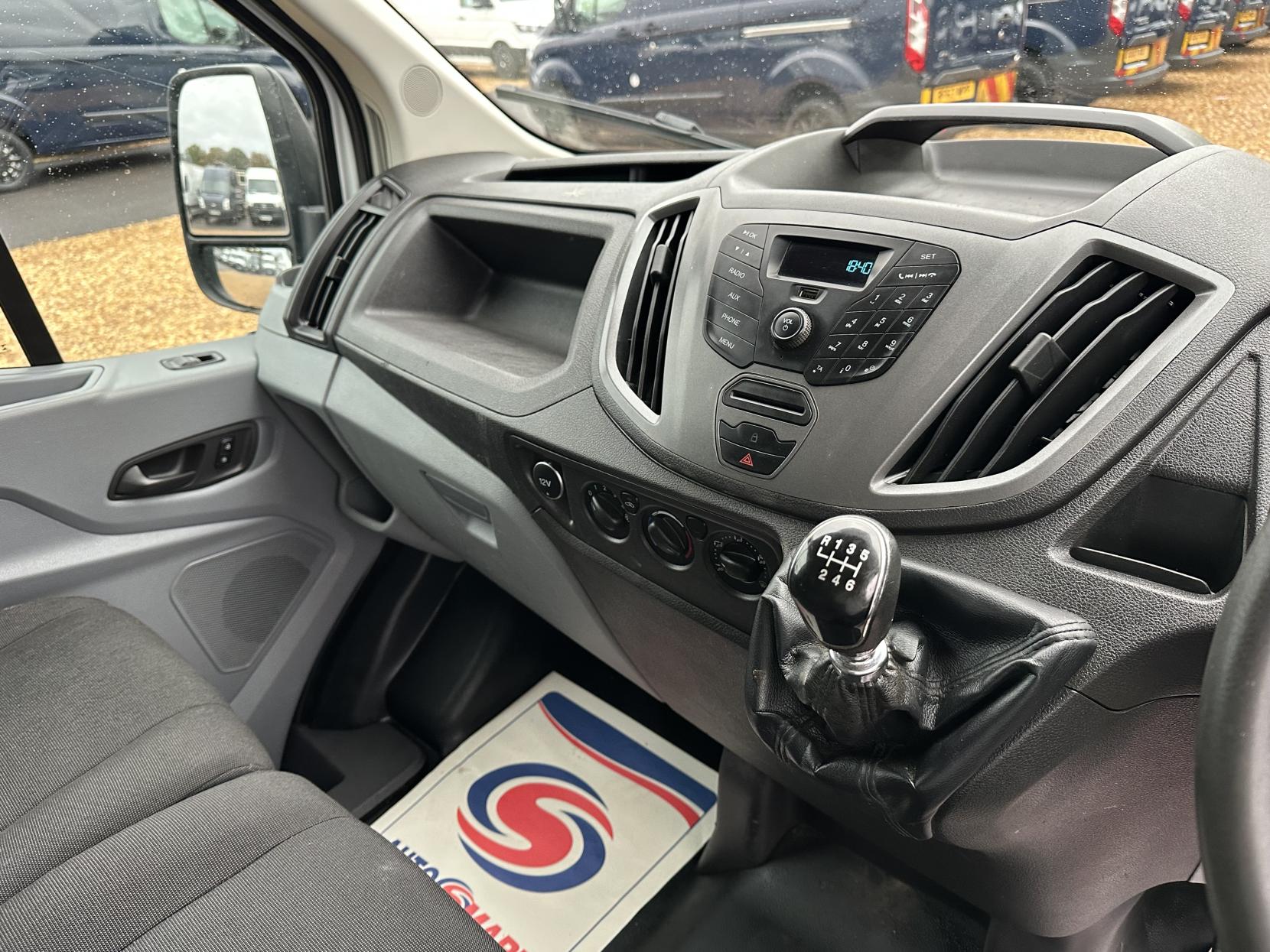 Ford Transit 2.2 TDCi 350 Panel Van 5dr Diesel Manual RWD L3 H3 Euro 5 (125 ps)