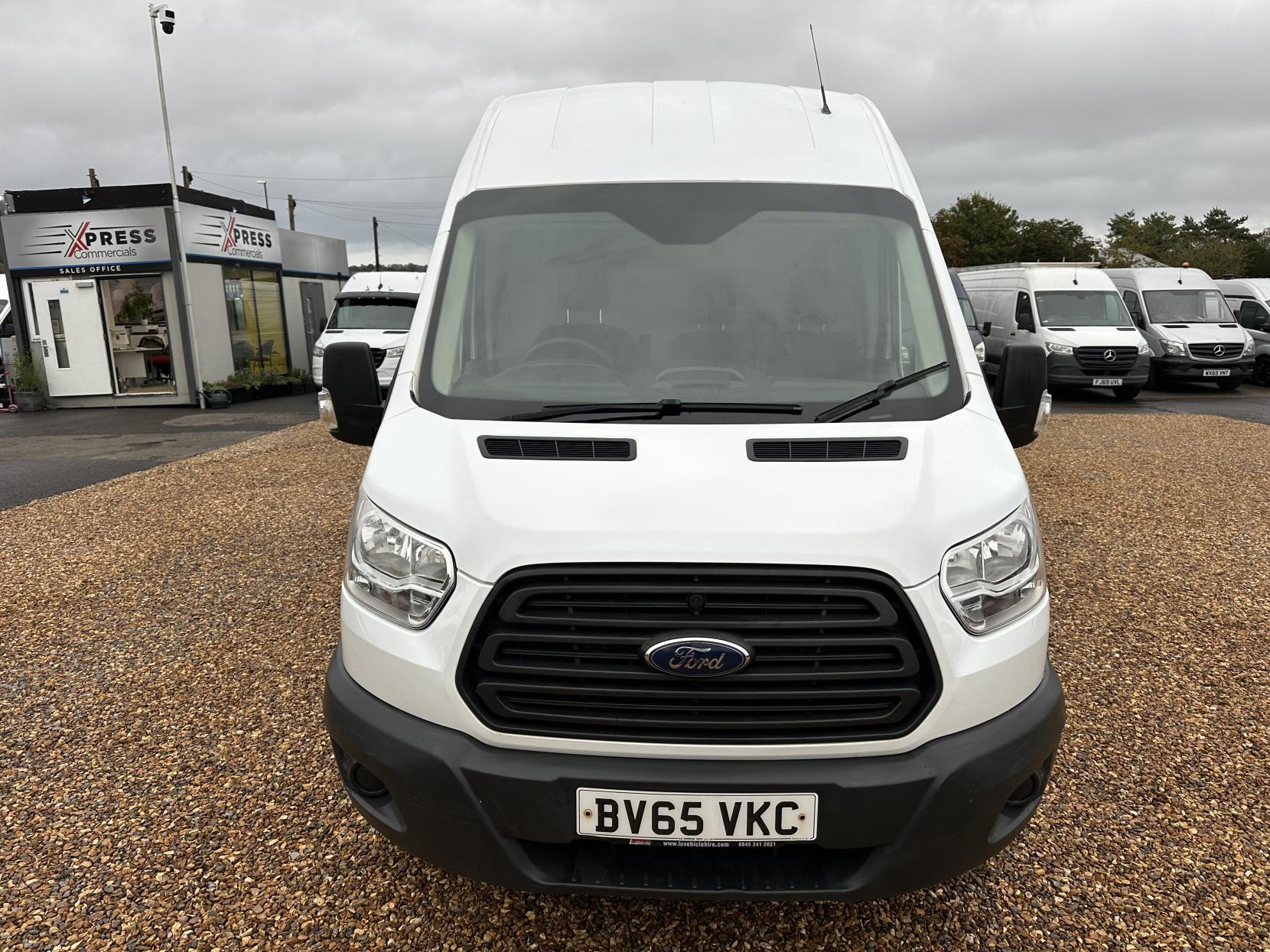 Ford Transit 2.2 TDCi 350 Panel Van 5dr Diesel Manual RWD L3 H3 Euro 5 (125 ps)
