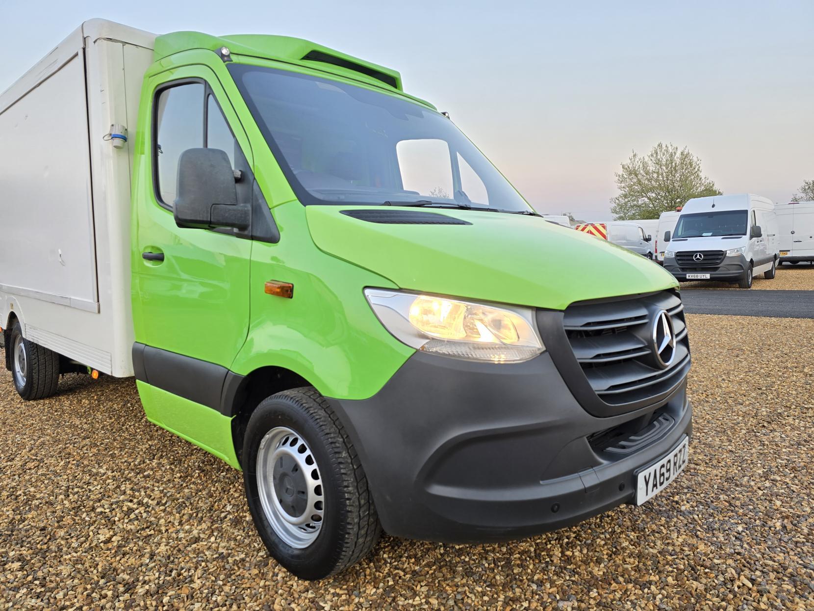 Mercedes-Benz Sprinter 2.1 314 CDI Chassis Cab 2dr Diesel G-Tronic FWD L2 Euro 6 (143 ps)