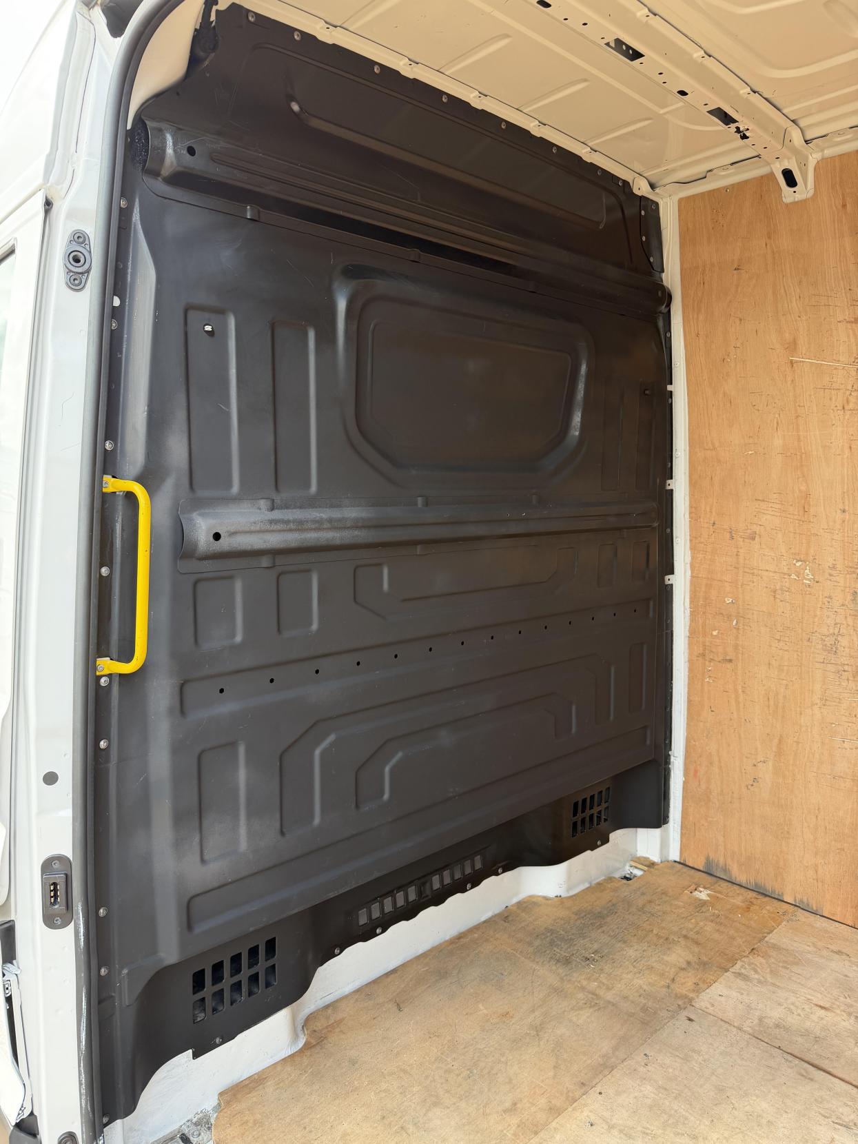 Volkswagen Crafter 2.0 TDI CR35 Startline Panel Van 5dr Diesel Manual FWD LWB High Roof Euro 6 (s/s) (102 ps)