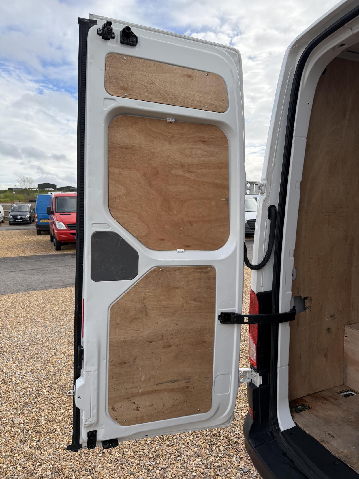 Volkswagen Crafter 2.0 TDI CR35 Startline Panel Van 5dr Diesel Manual FWD LWB High Roof Euro 6 (s/s) (102 ps)