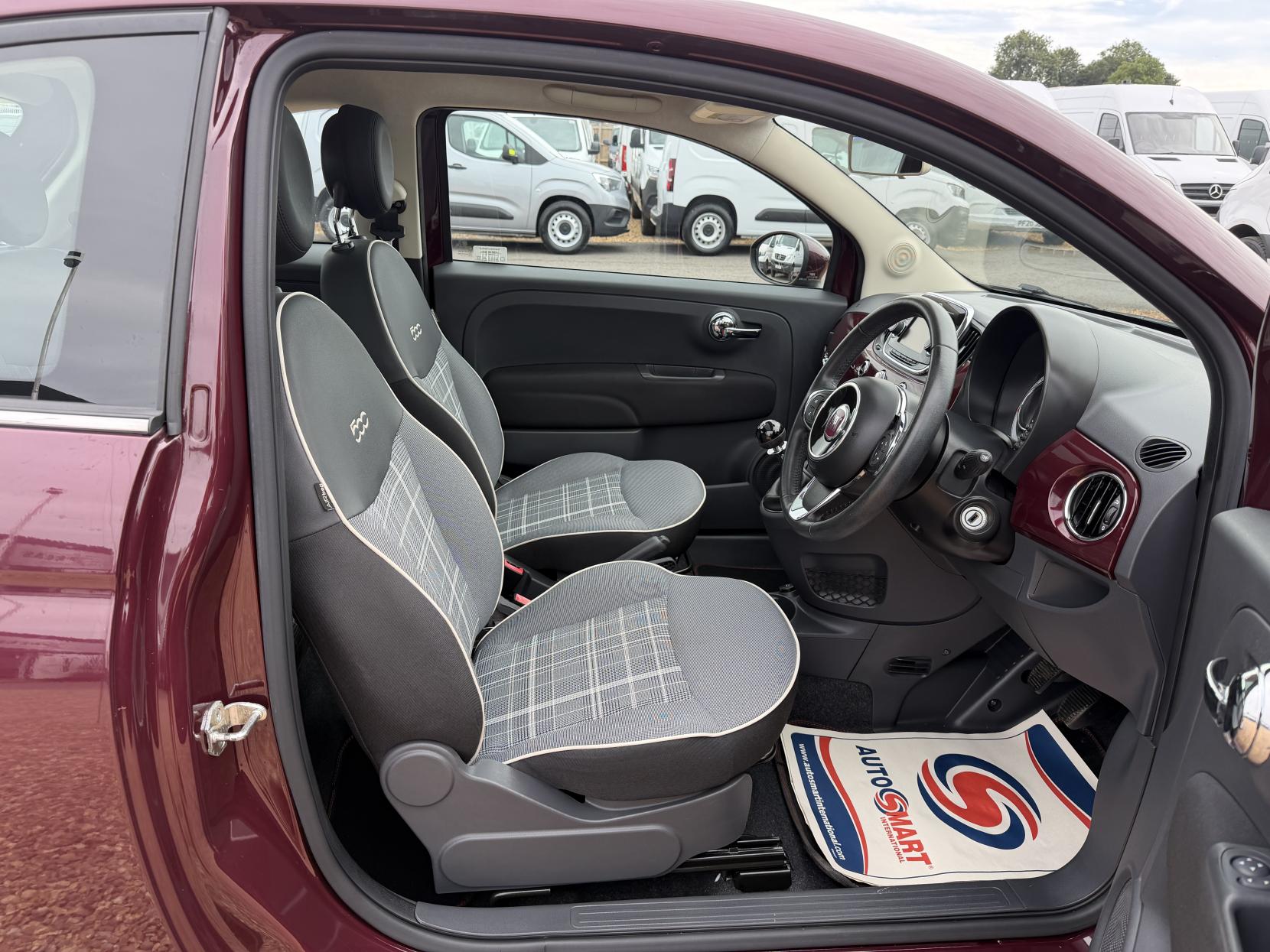 2016 Fiat 500 0.9 TwinAir Lounge Hatchback 3dr Petrol Manual Euro 6 (s/s) (105 ps) - Thumbnail 14
