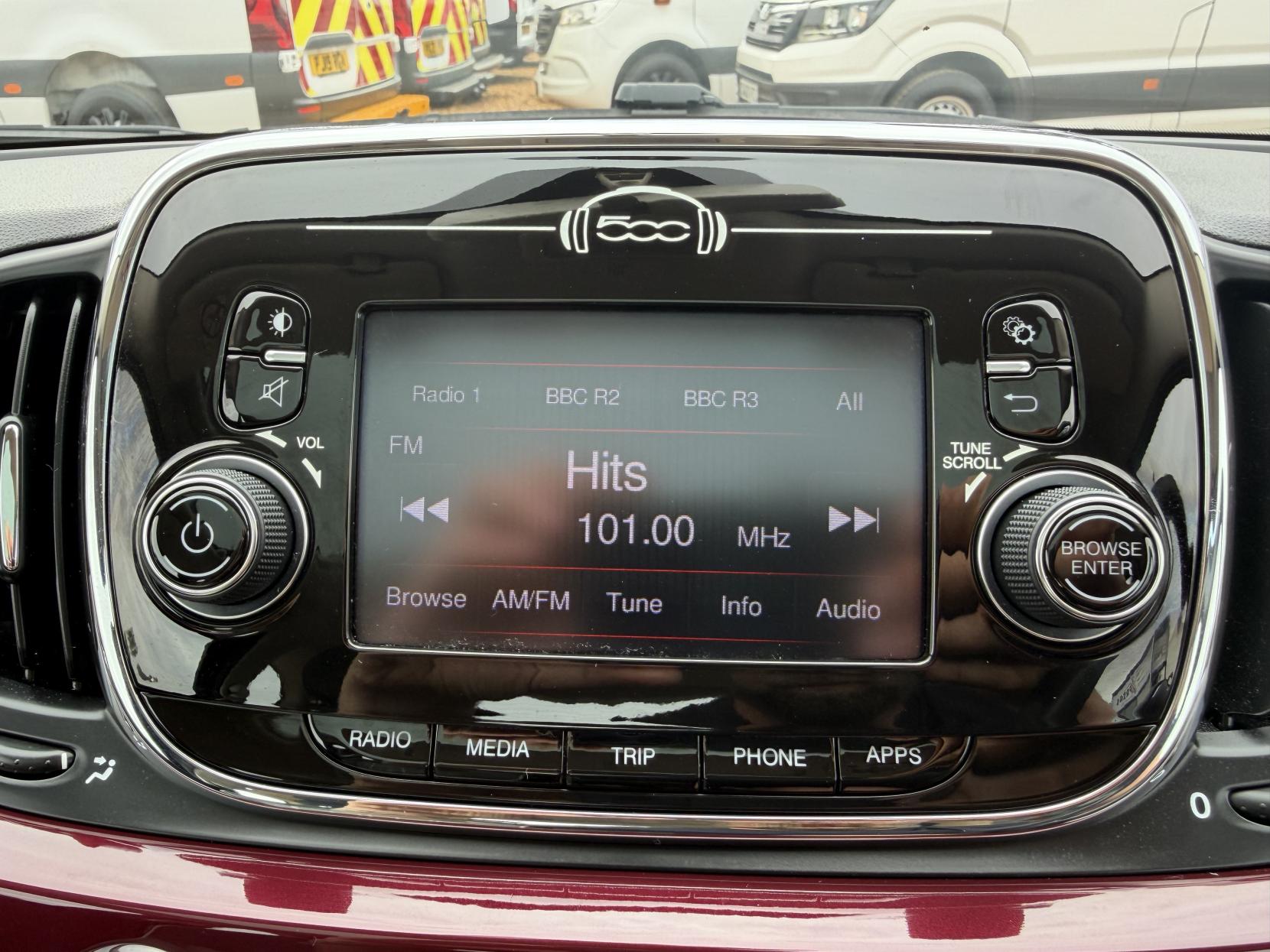 2016 Fiat 500 0.9 TwinAir Lounge Hatchback 3dr Petrol Manual Euro 6 (s/s) (105 ps) - Thumbnail 25