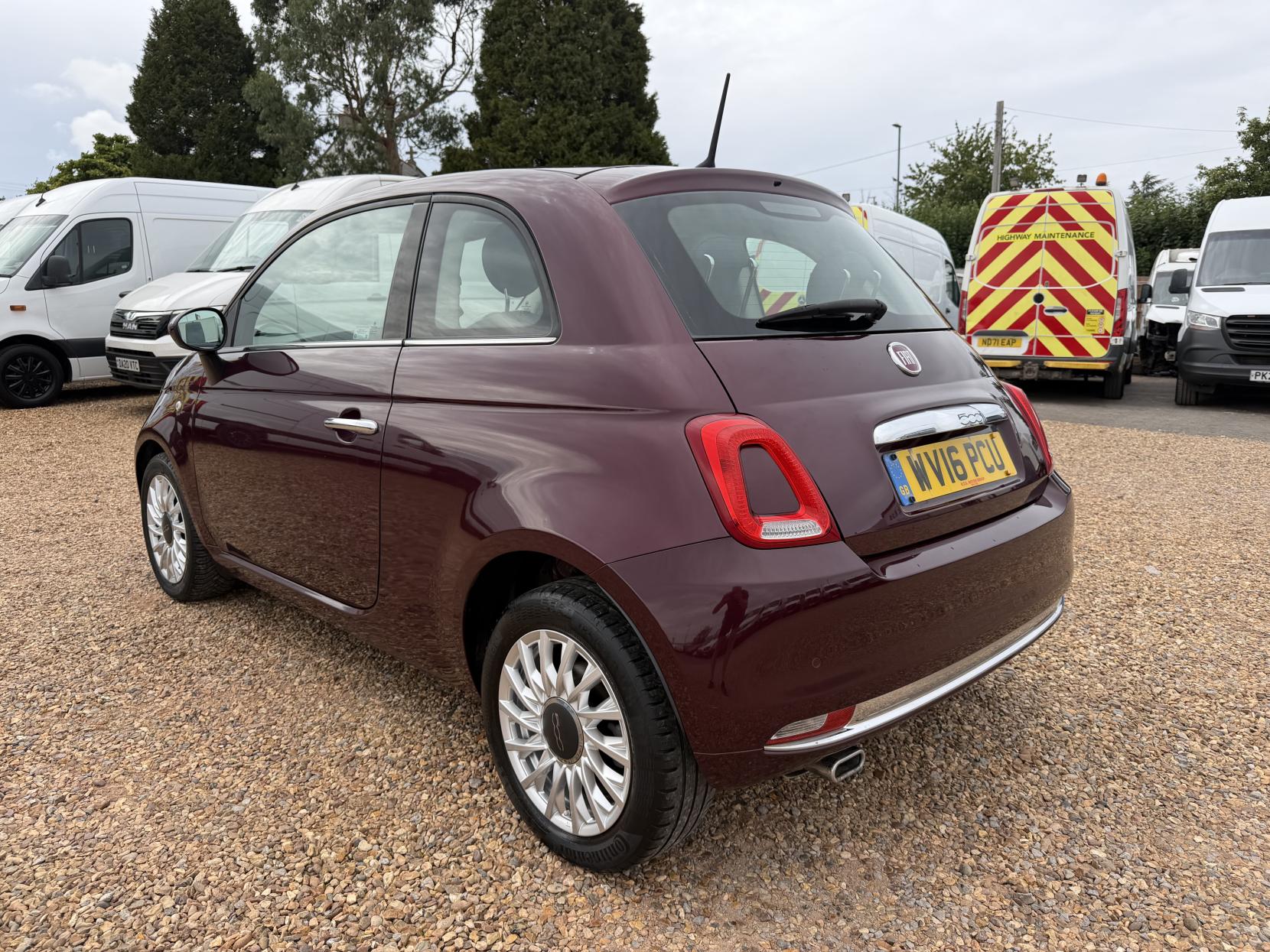 2016 Fiat 500 0.9 TwinAir Lounge Hatchback 3dr Petrol Manual Euro 6 (s/s) (105 ps) - Thumbnail 9