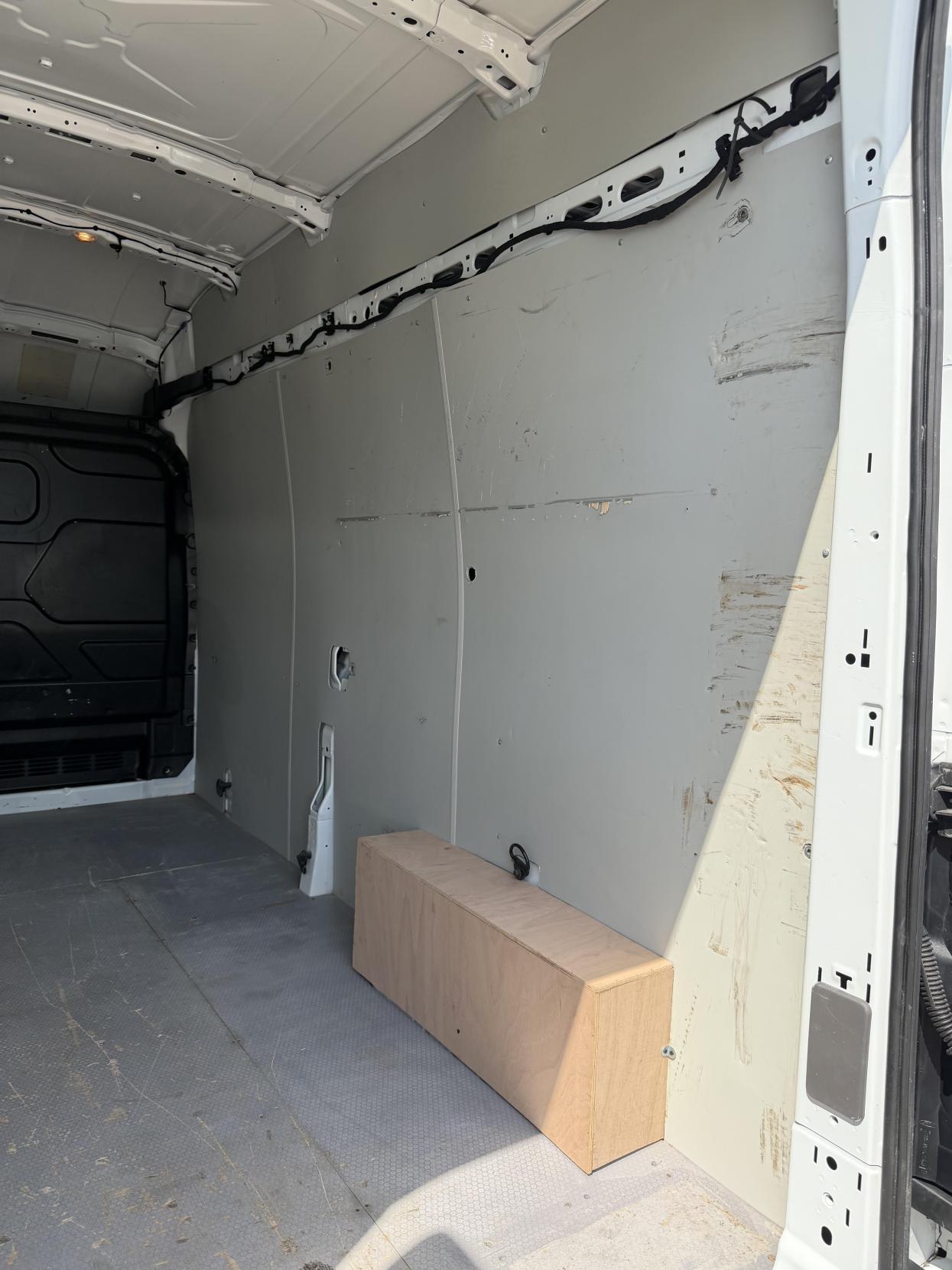 2022 Ford Transit 2.0 350 EcoBlue Leader Panel Van 5dr Diesel Manual FWD L3 H3 Euro 6 (s/s) (130 ps) - Thumbnail 33