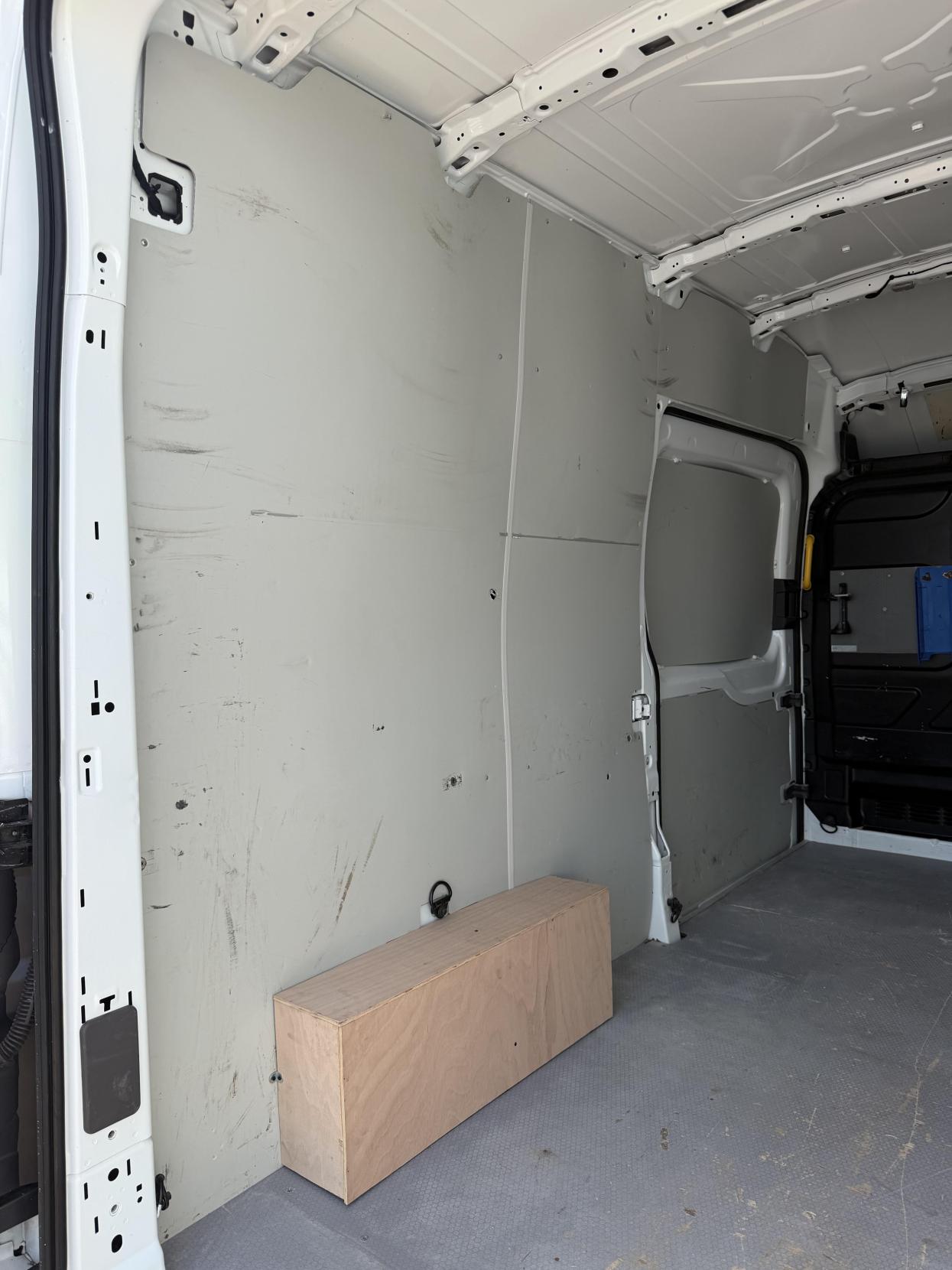 2022 Ford Transit 2.0 350 EcoBlue Leader Panel Van 5dr Diesel Manual FWD L3 H3 Euro 6 (s/s) (130 ps) - Thumbnail 28