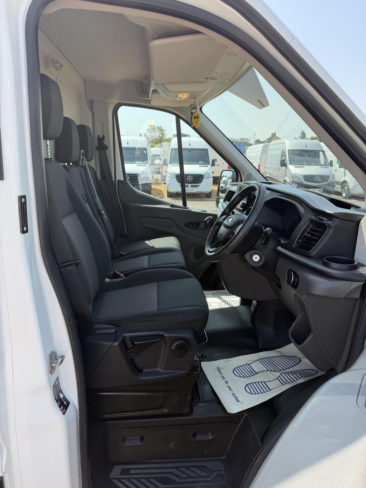 2022 Ford Transit 2.0 350 EcoBlue Leader Panel Van 5dr Diesel Manual FWD L3 H3 Euro 6 (s/s) (130 ps) - Thumbnail 14