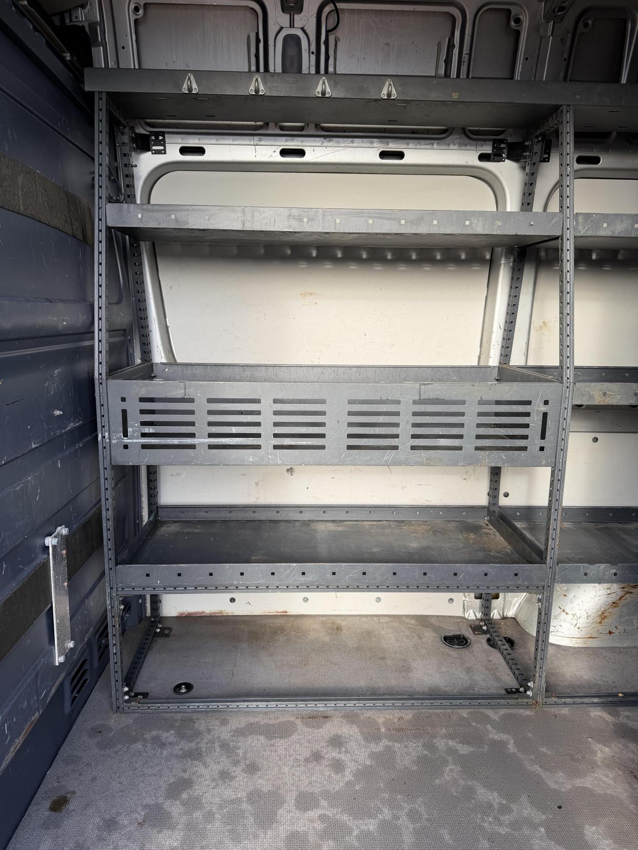 Mercedes-Benz Sprinter 2.1 313 CDi BlueEFFICIENCY Panel Van 4dr Diesel Manual RWD L1 H3 (211 g/km, 129 bhp)